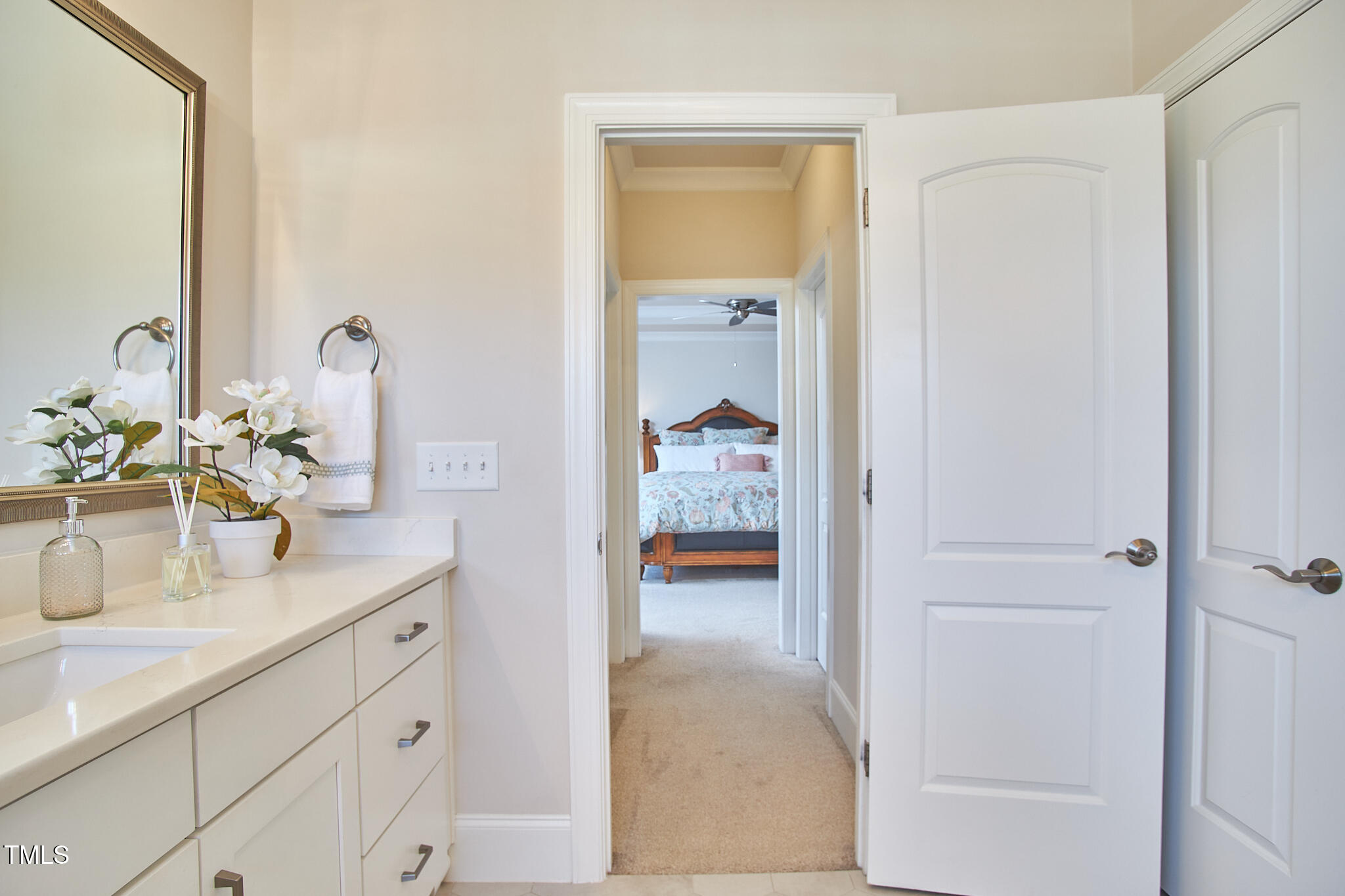 2101 Amalfi Place