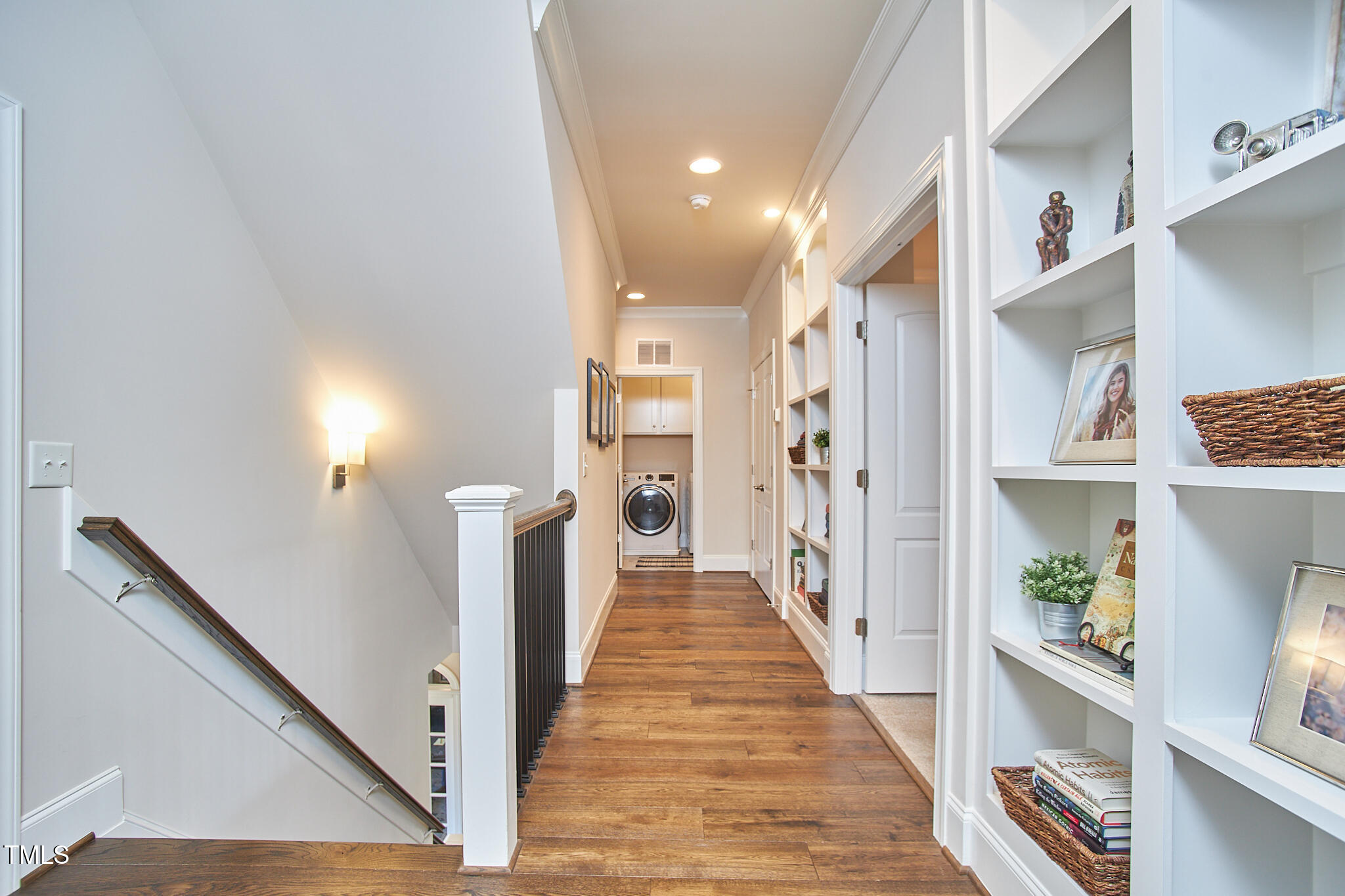 2101 Amalfi Place