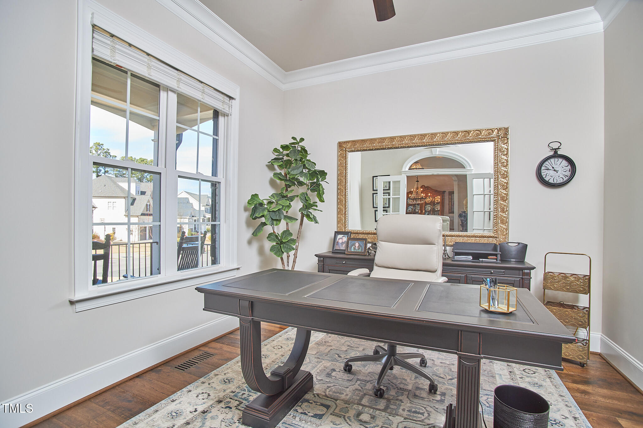 2101 Amalfi Place
