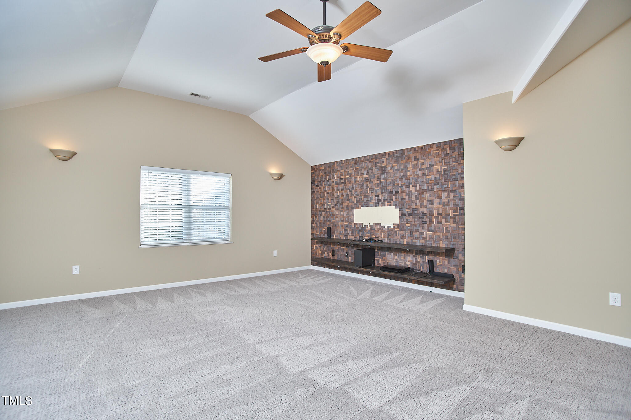 5460 Ingate Way