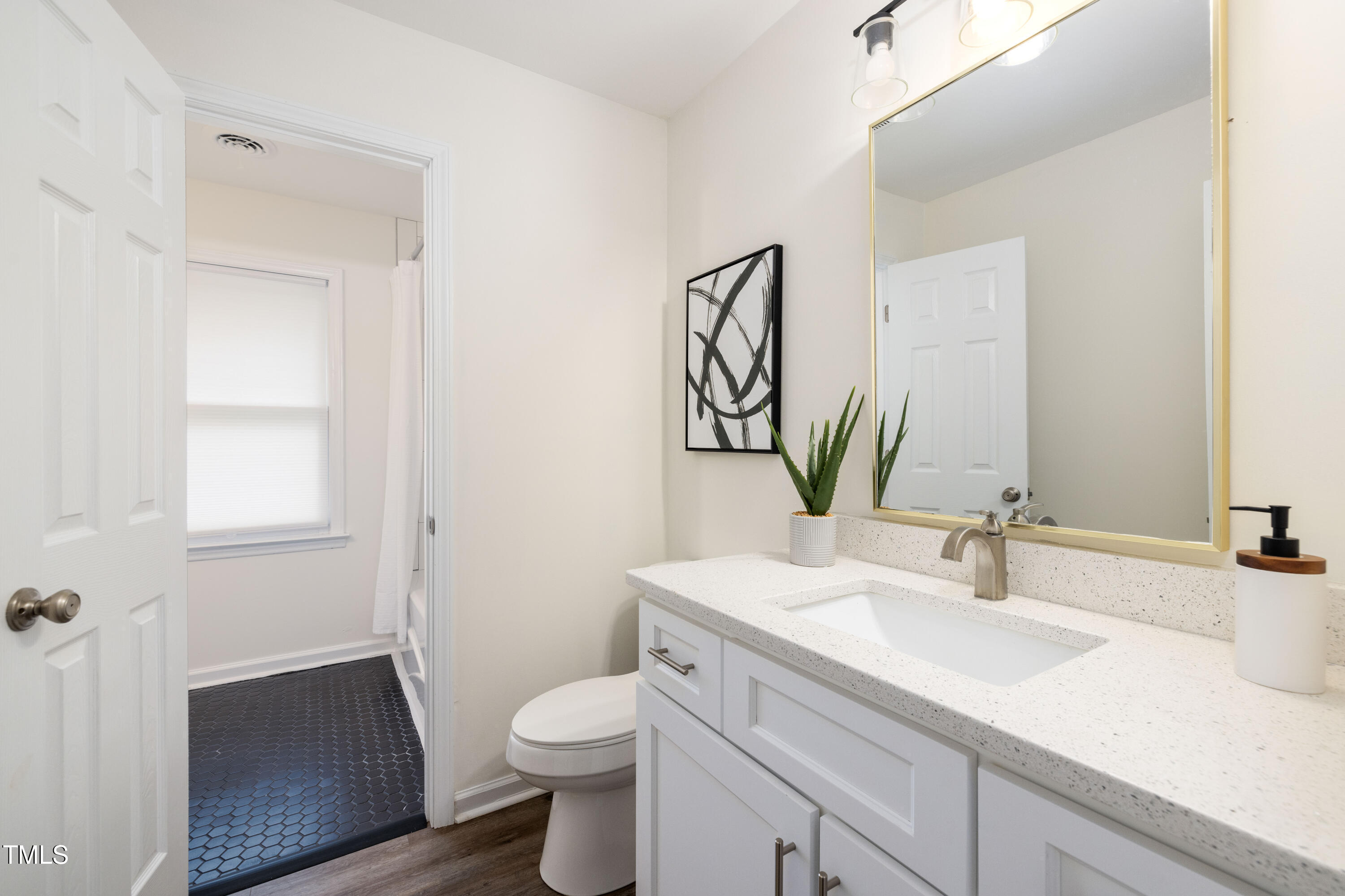 106 N Trail Drive