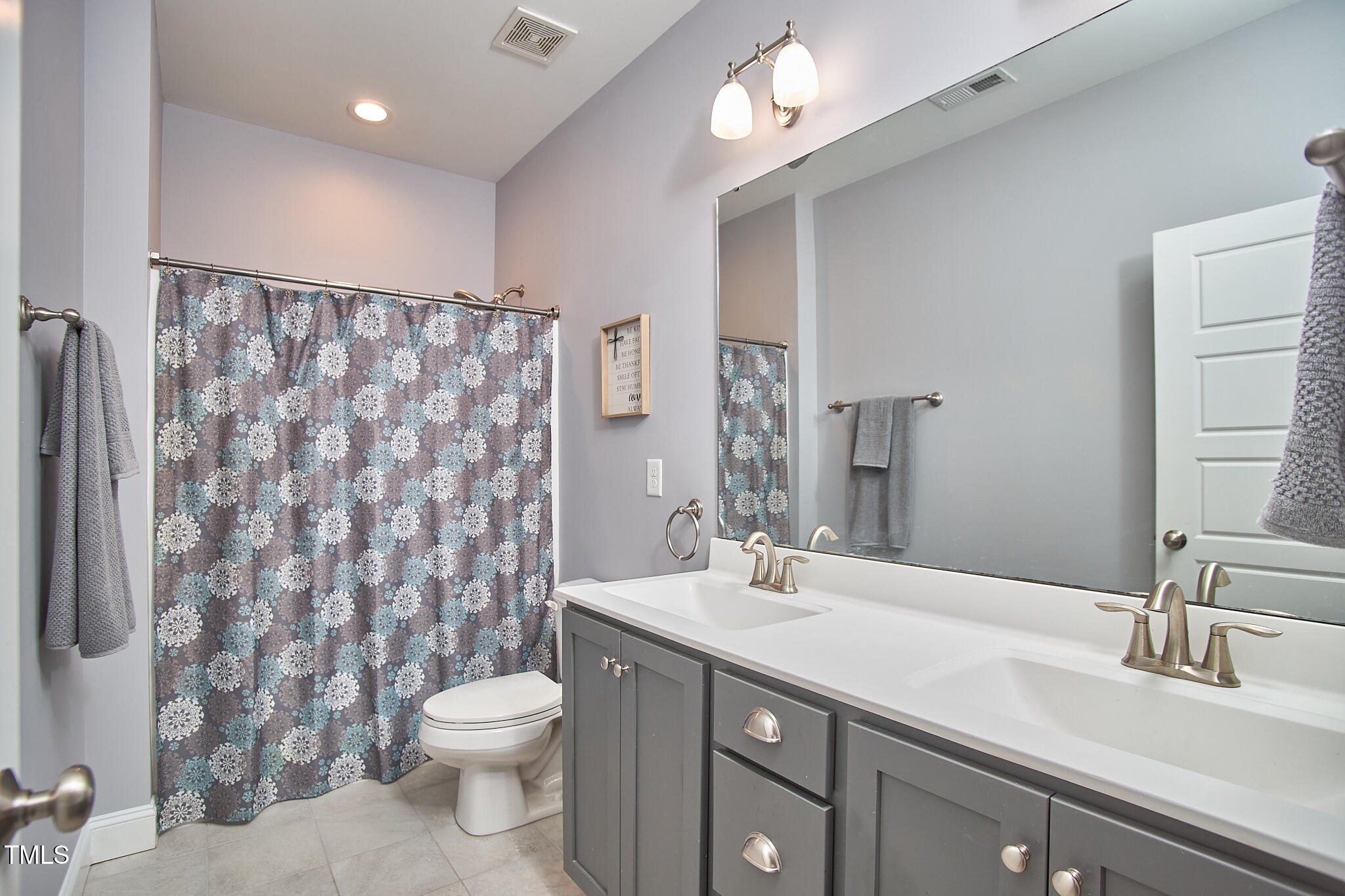 2745 Cutleaf Drive