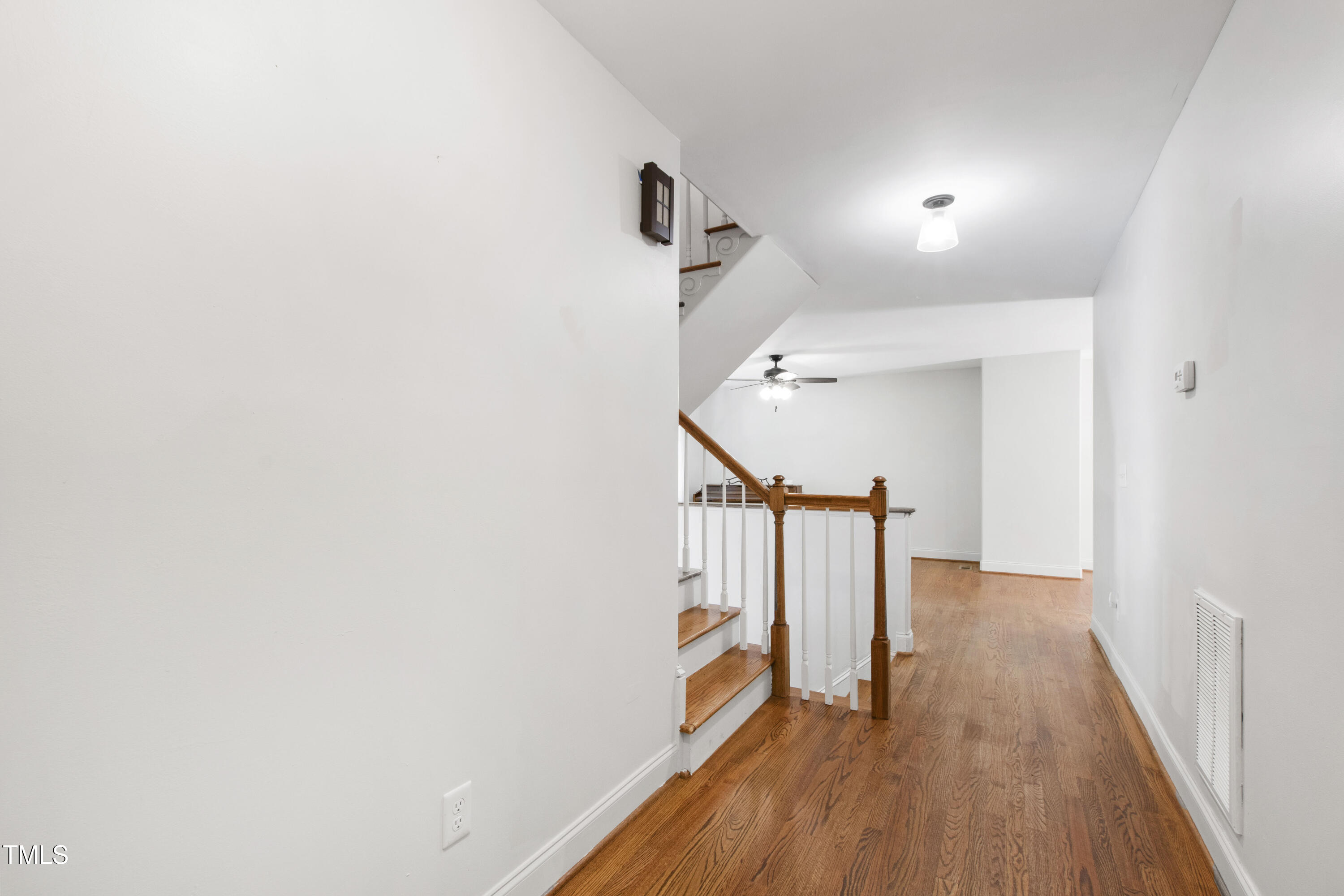 1005 Temple Street