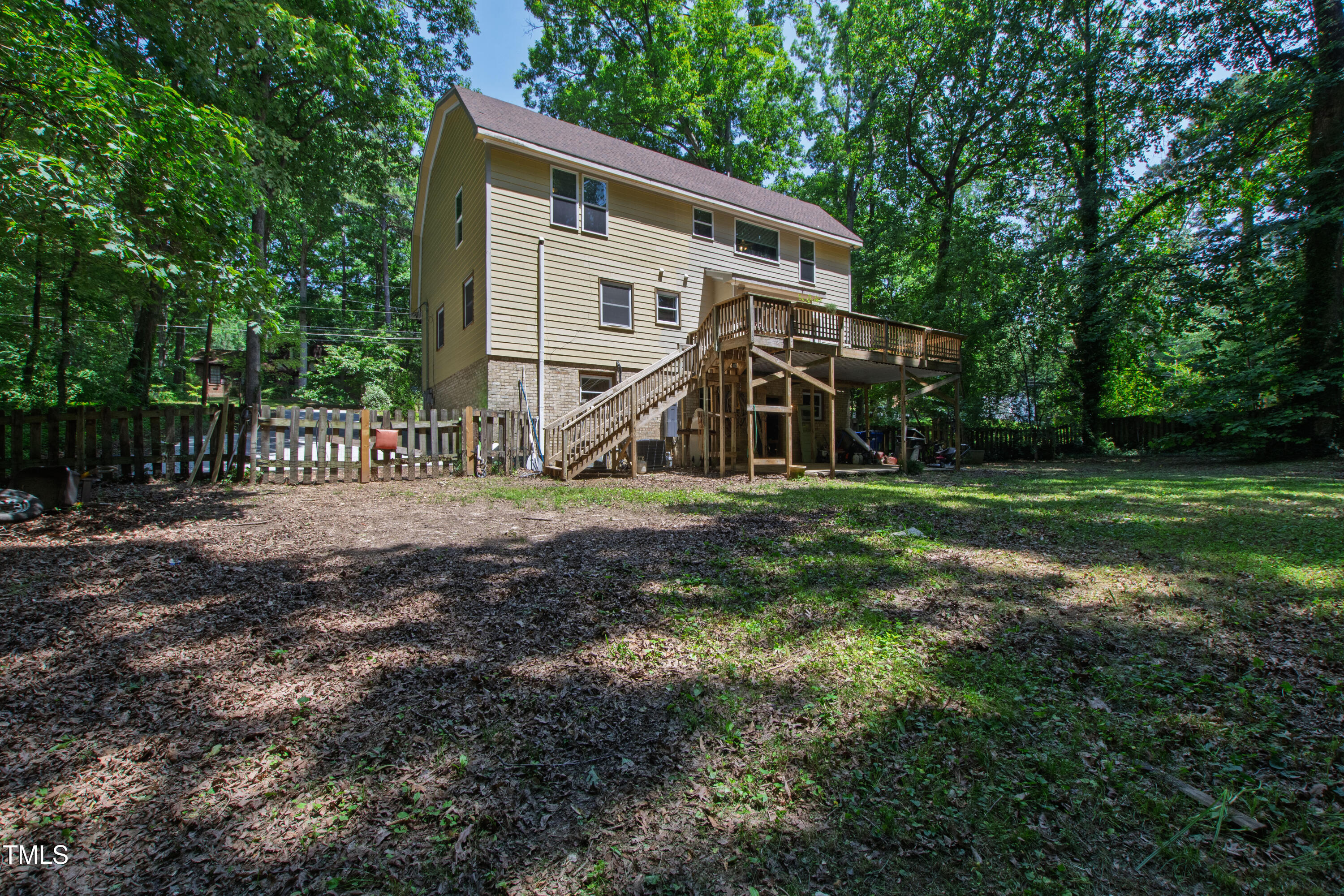 1005 Temple Street