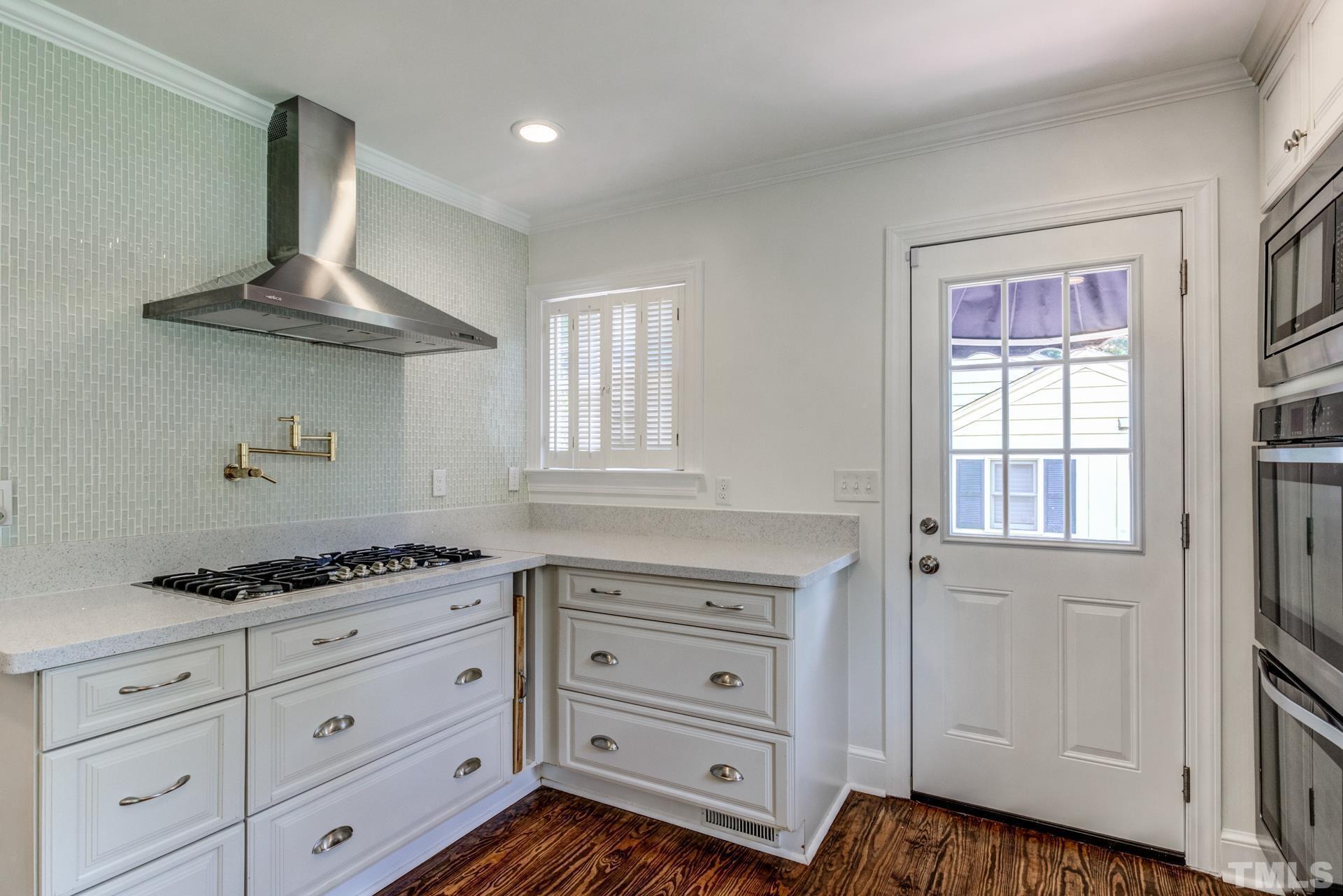 1216 Duplin Road