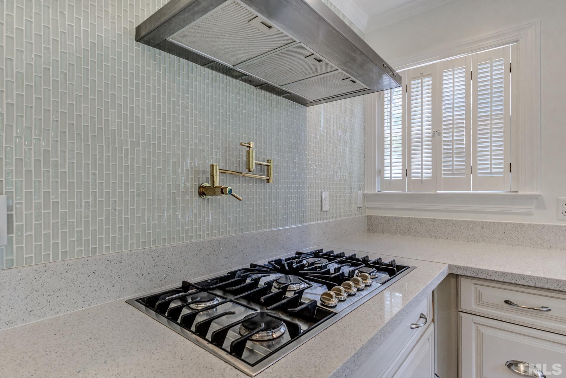 1216 Duplin Road