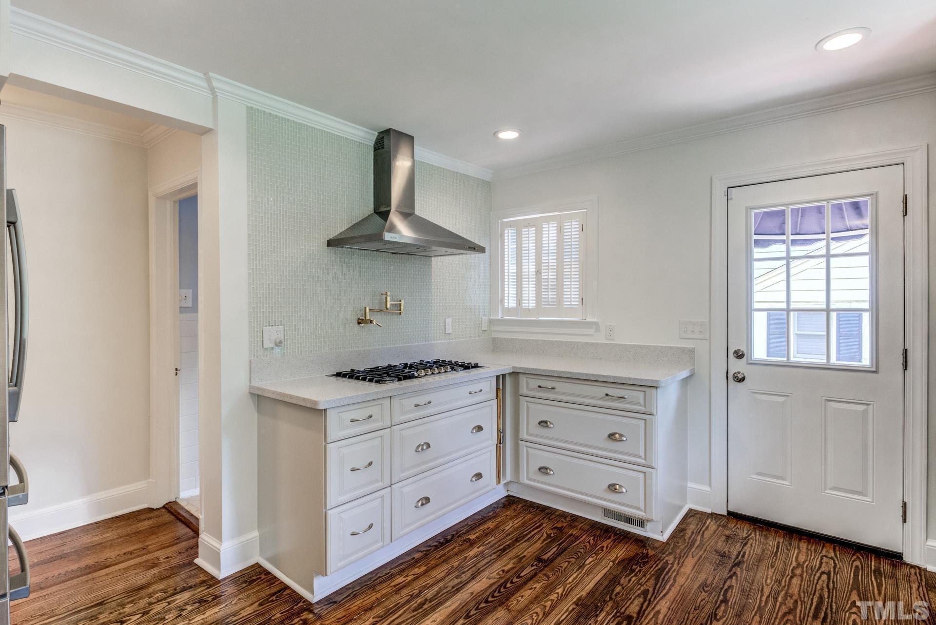 1216 Duplin Road