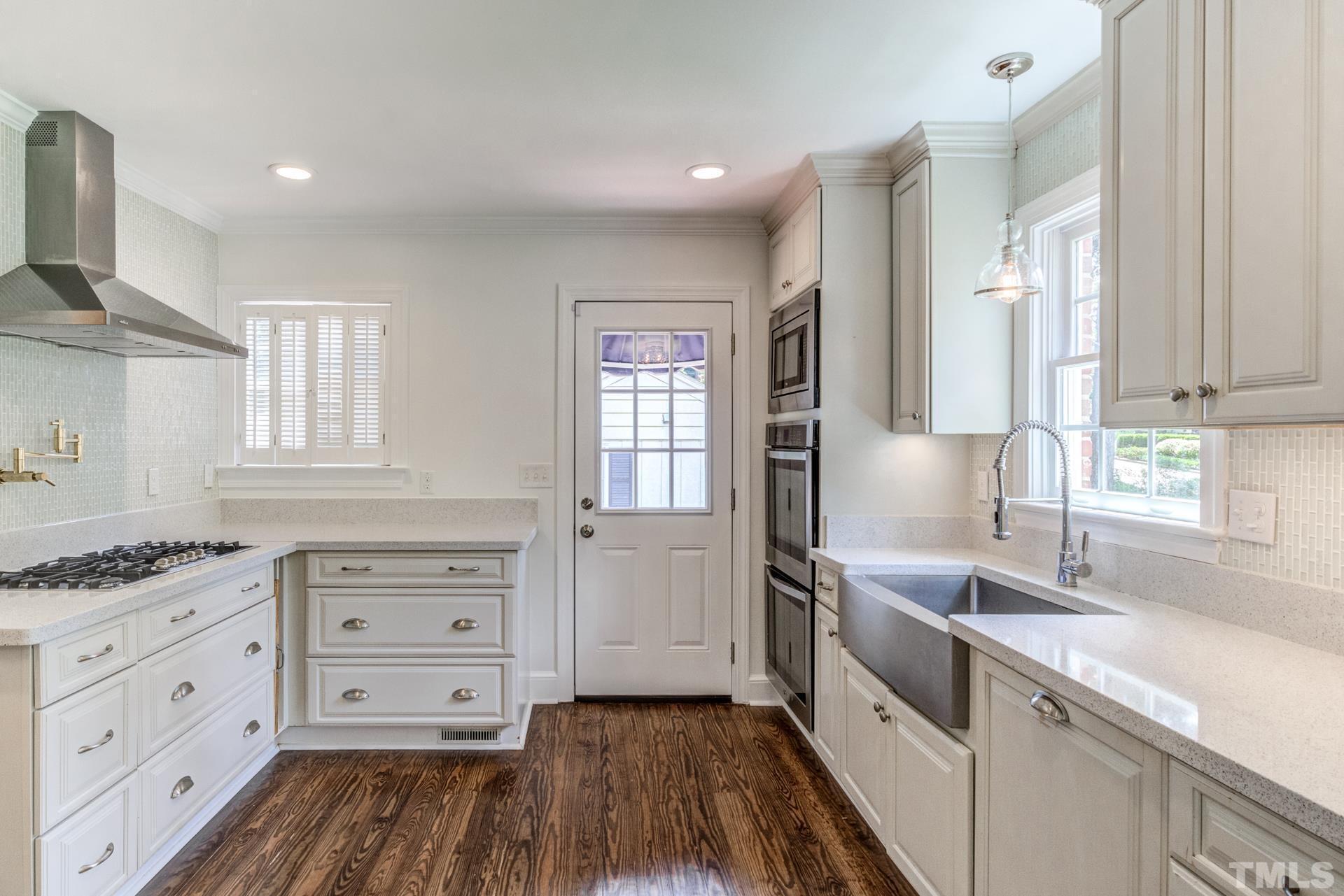 1216 Duplin Road