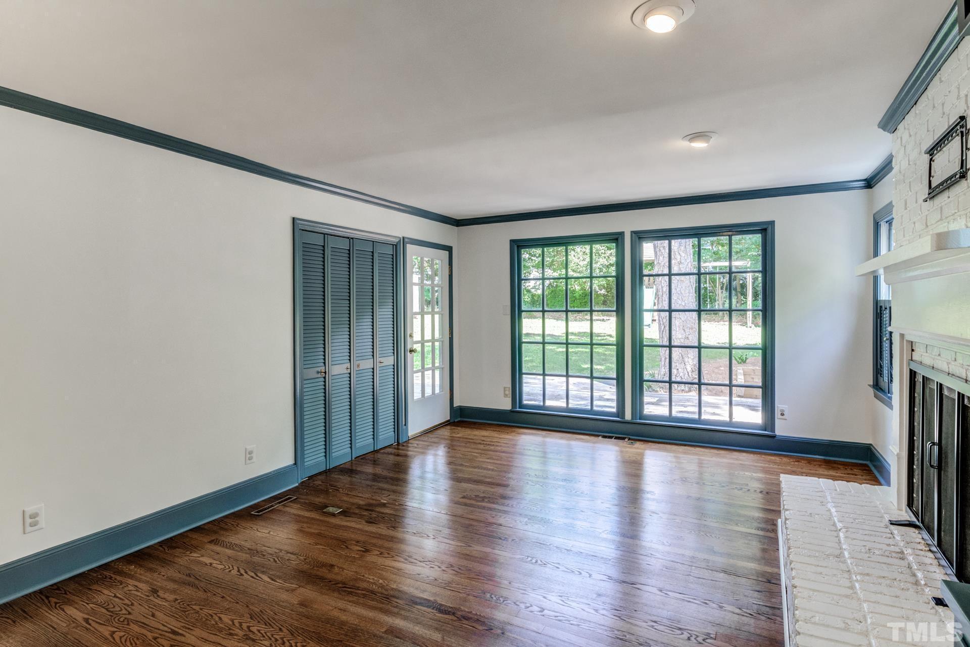 1216 Duplin Road