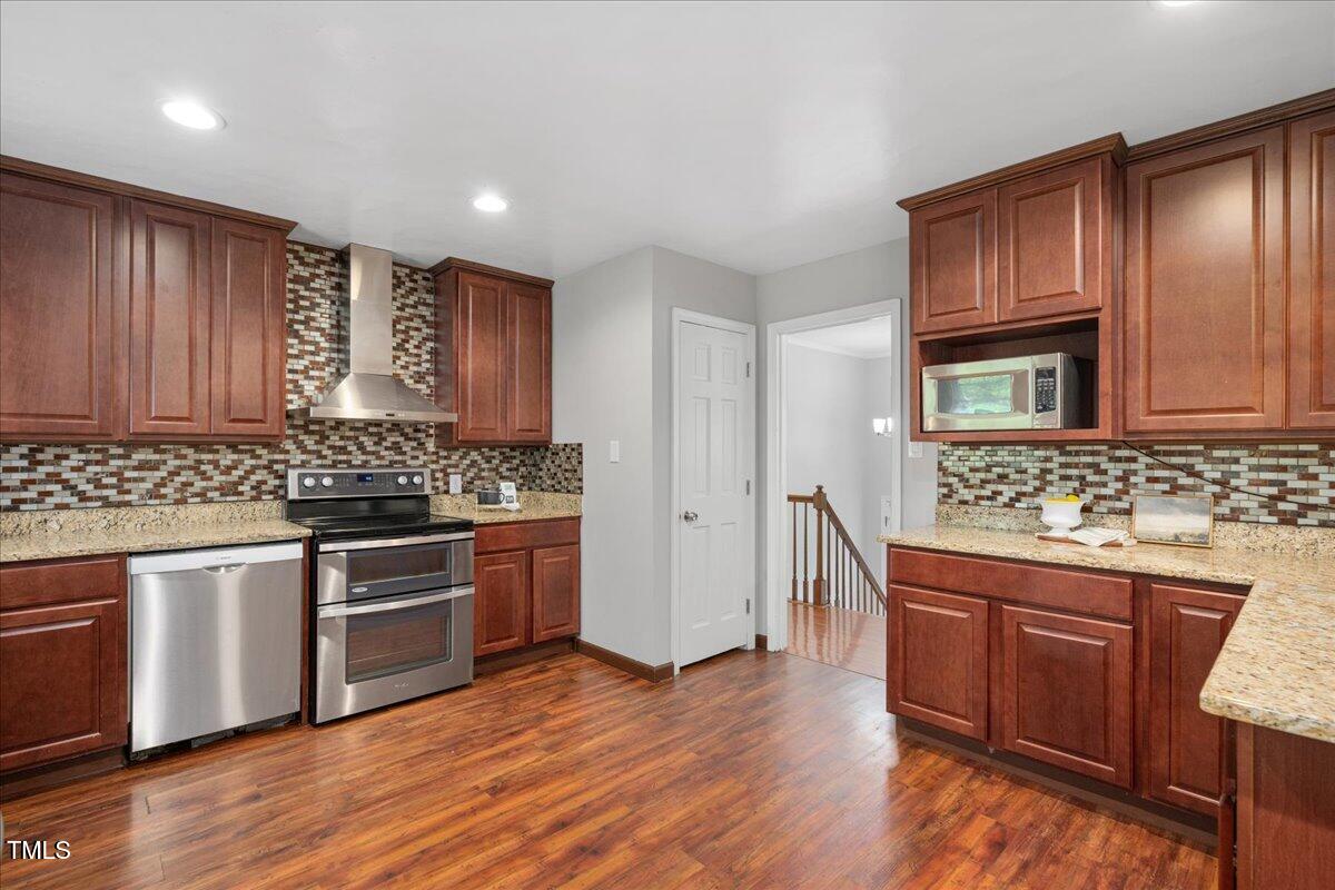 5812 Old Forge Circle