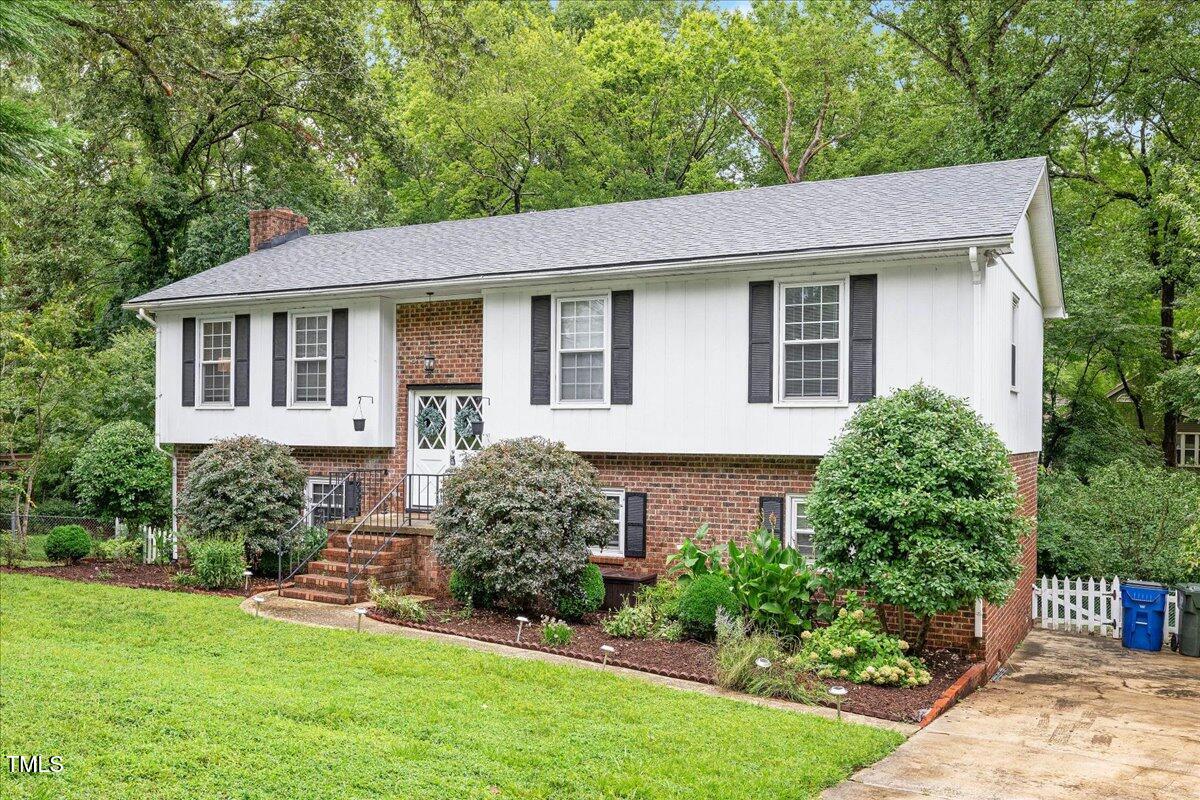 5812 Old Forge Circle