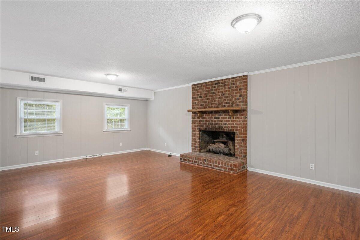 5812 Old Forge Circle