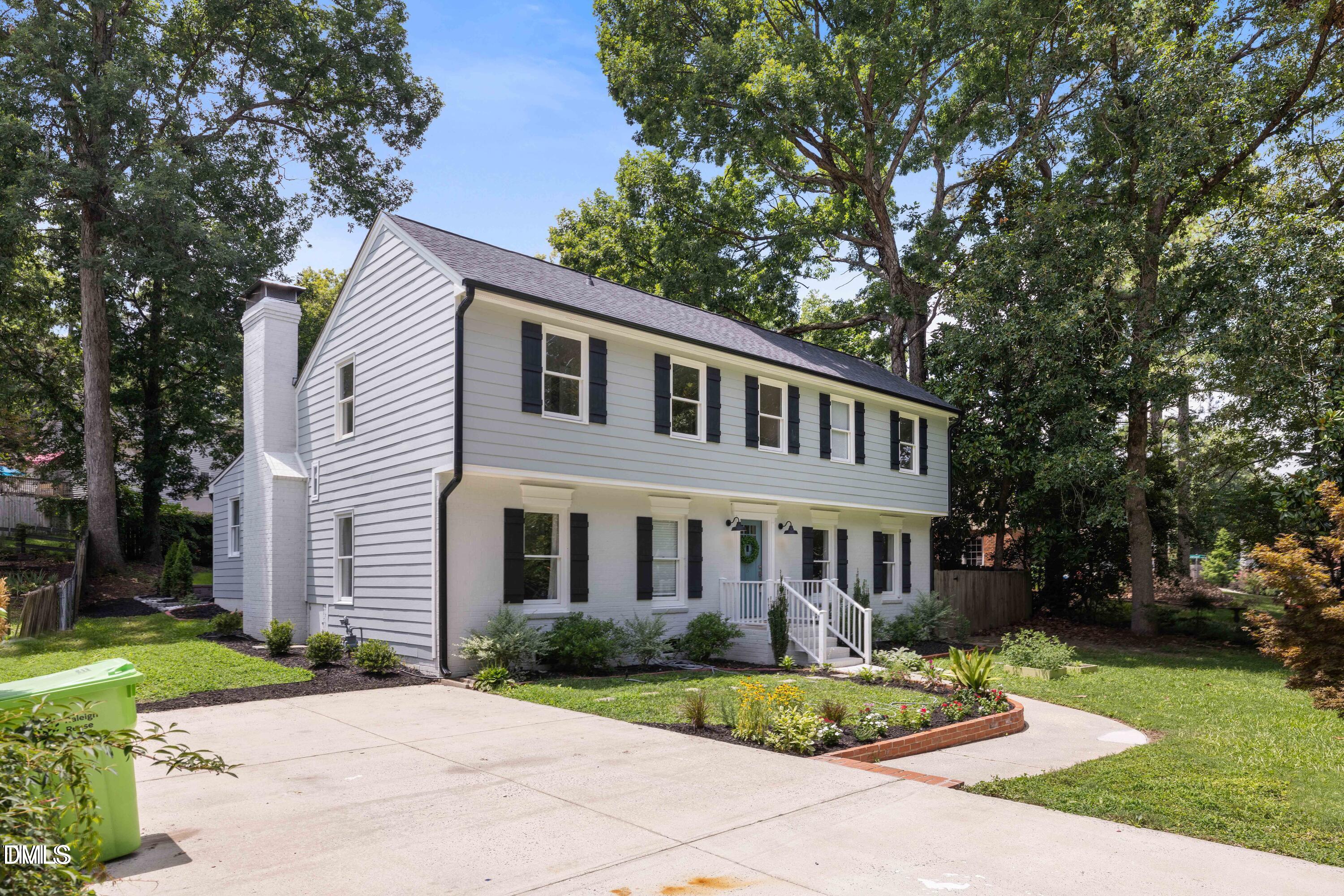 106 N N Trail Drive