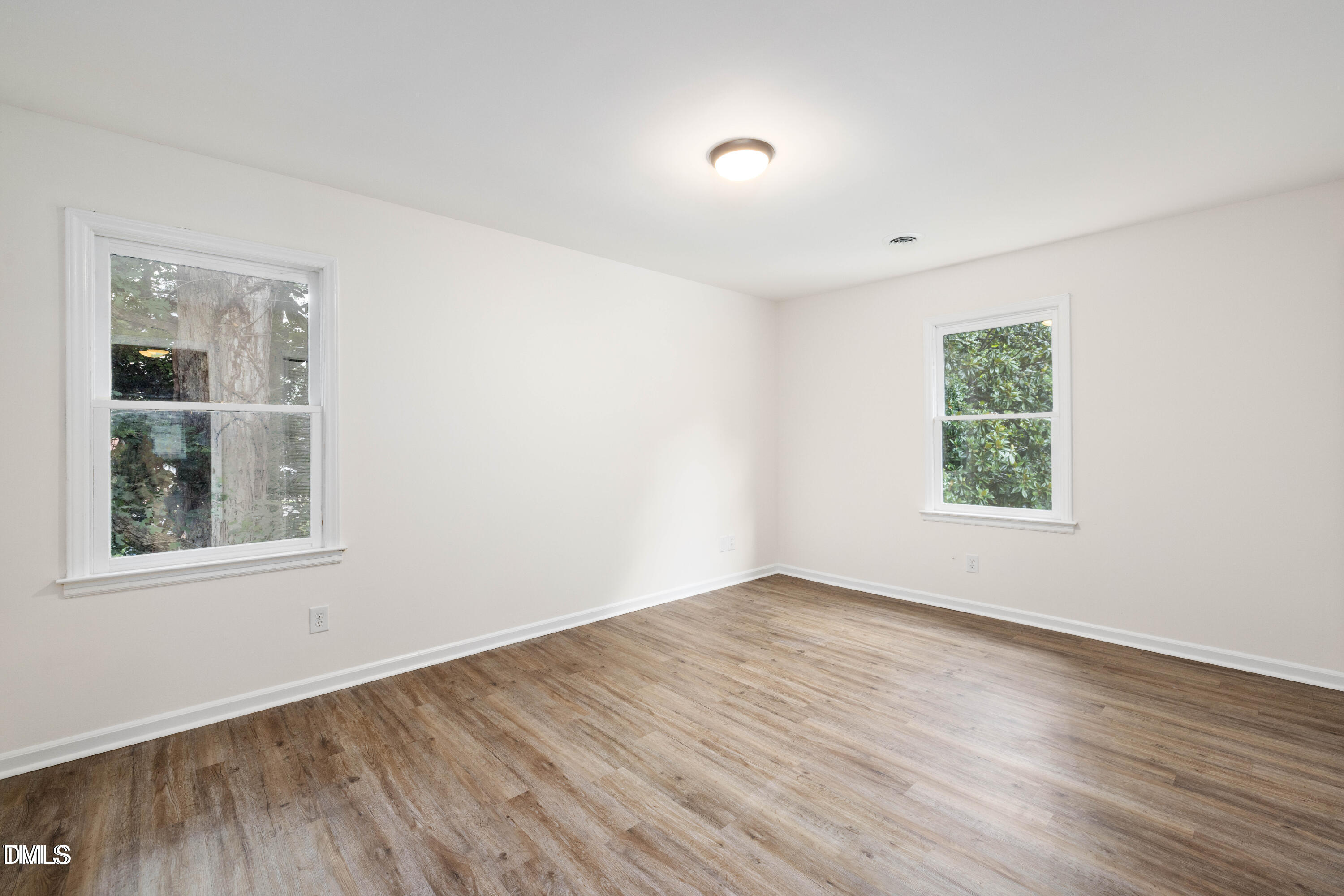 106 N N Trail Drive