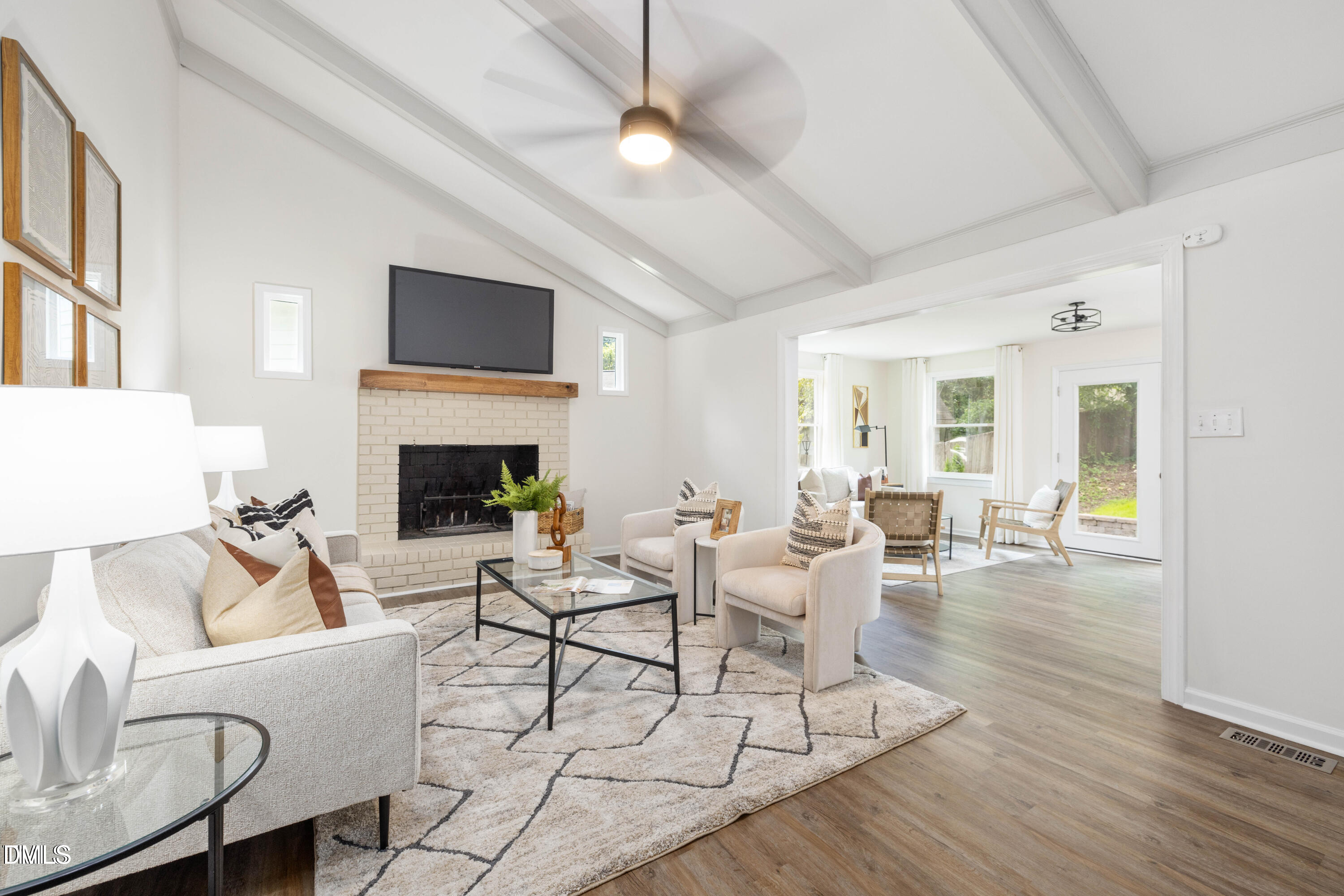 106 N N Trail Drive