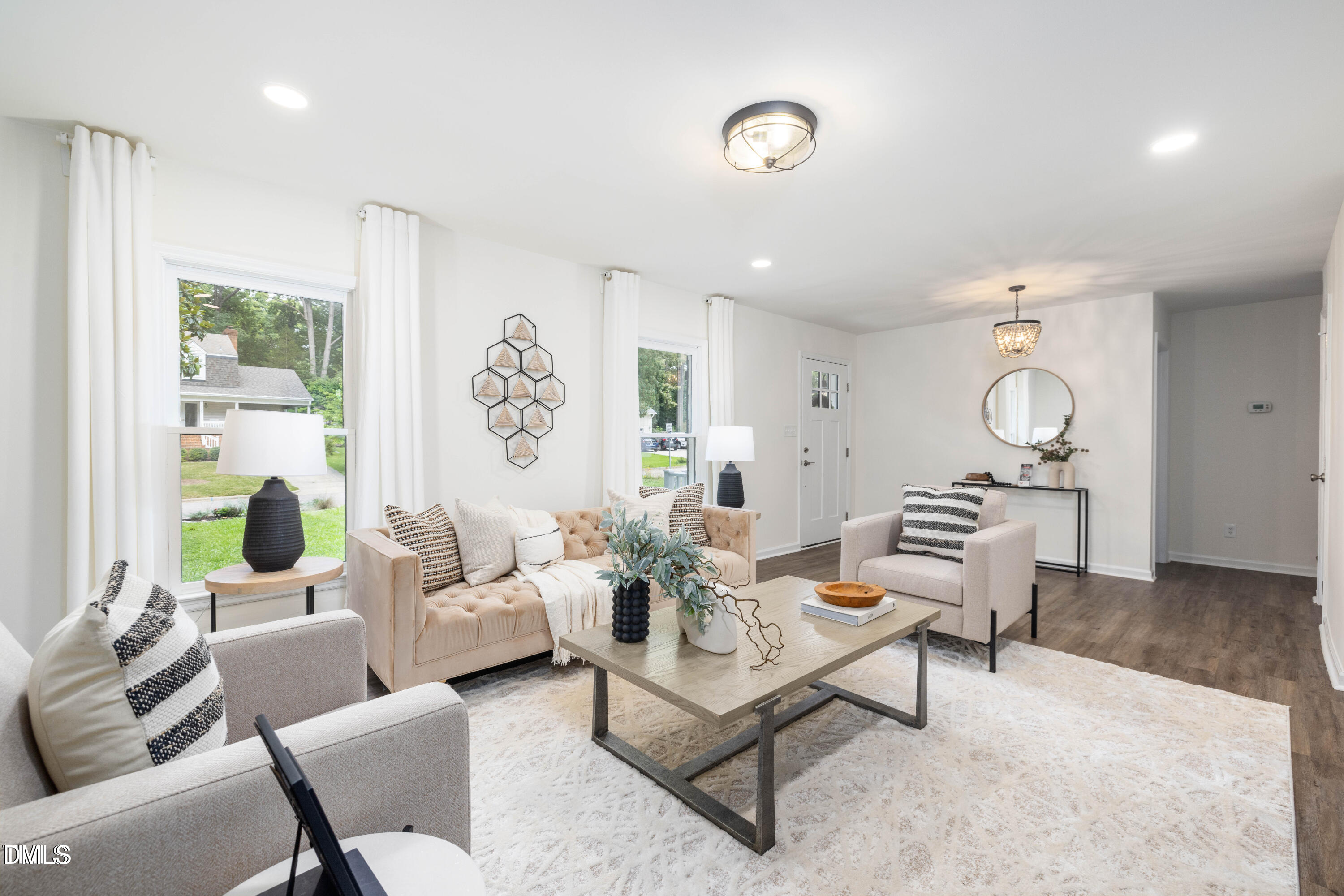 106 N N Trail Drive