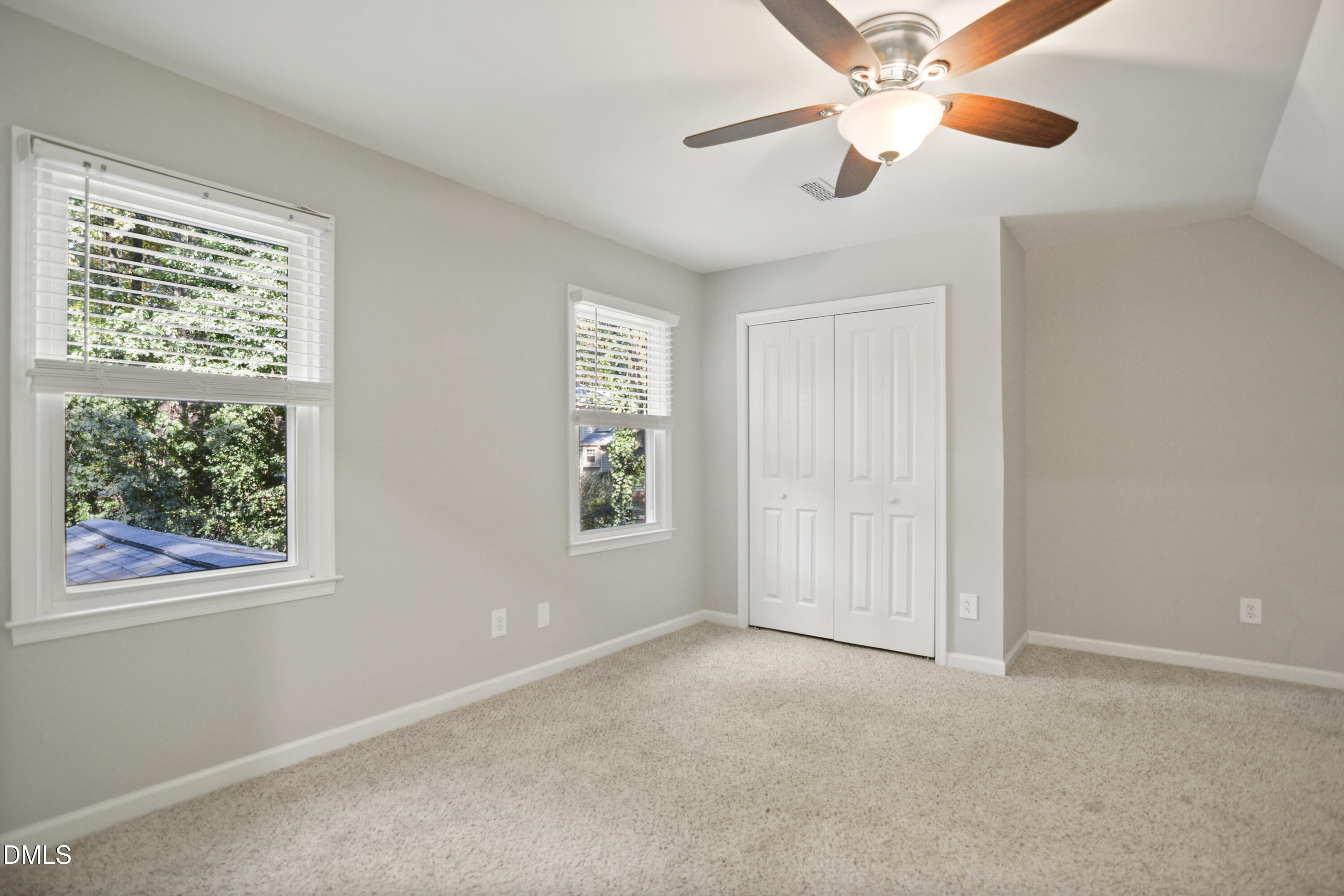2704 Smokey Ridge Road