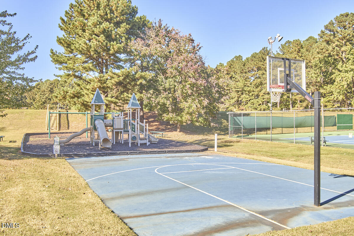 2800 Shofield Court, Raleigh