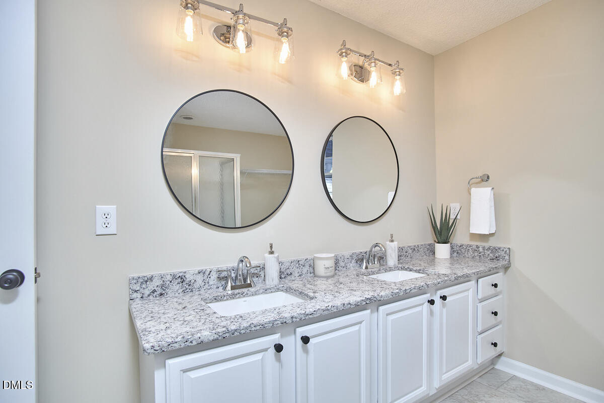 2800 Shofield Court, Raleigh