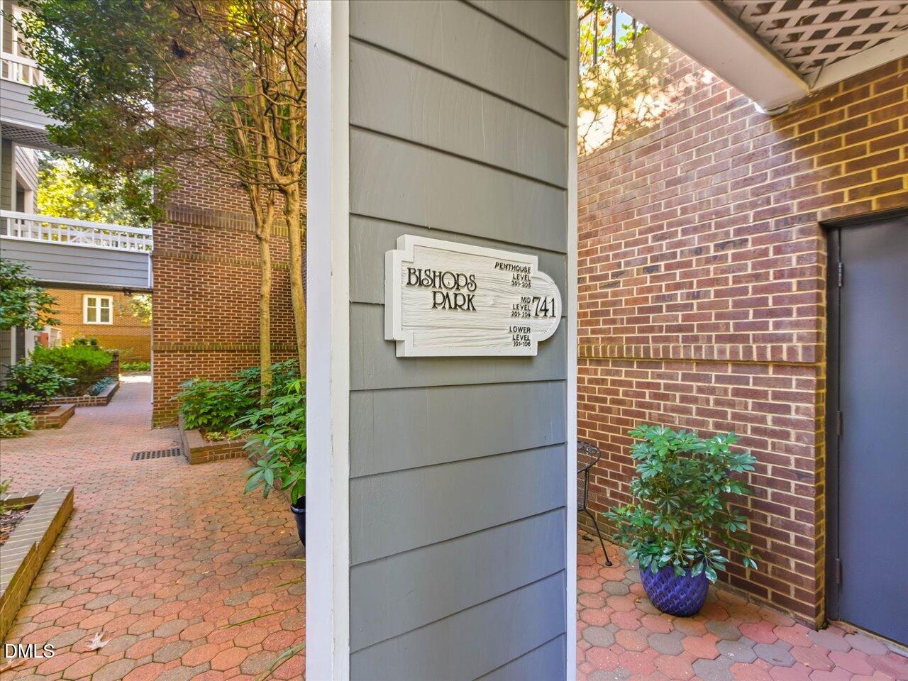 741 Bishops Park Drive # 304