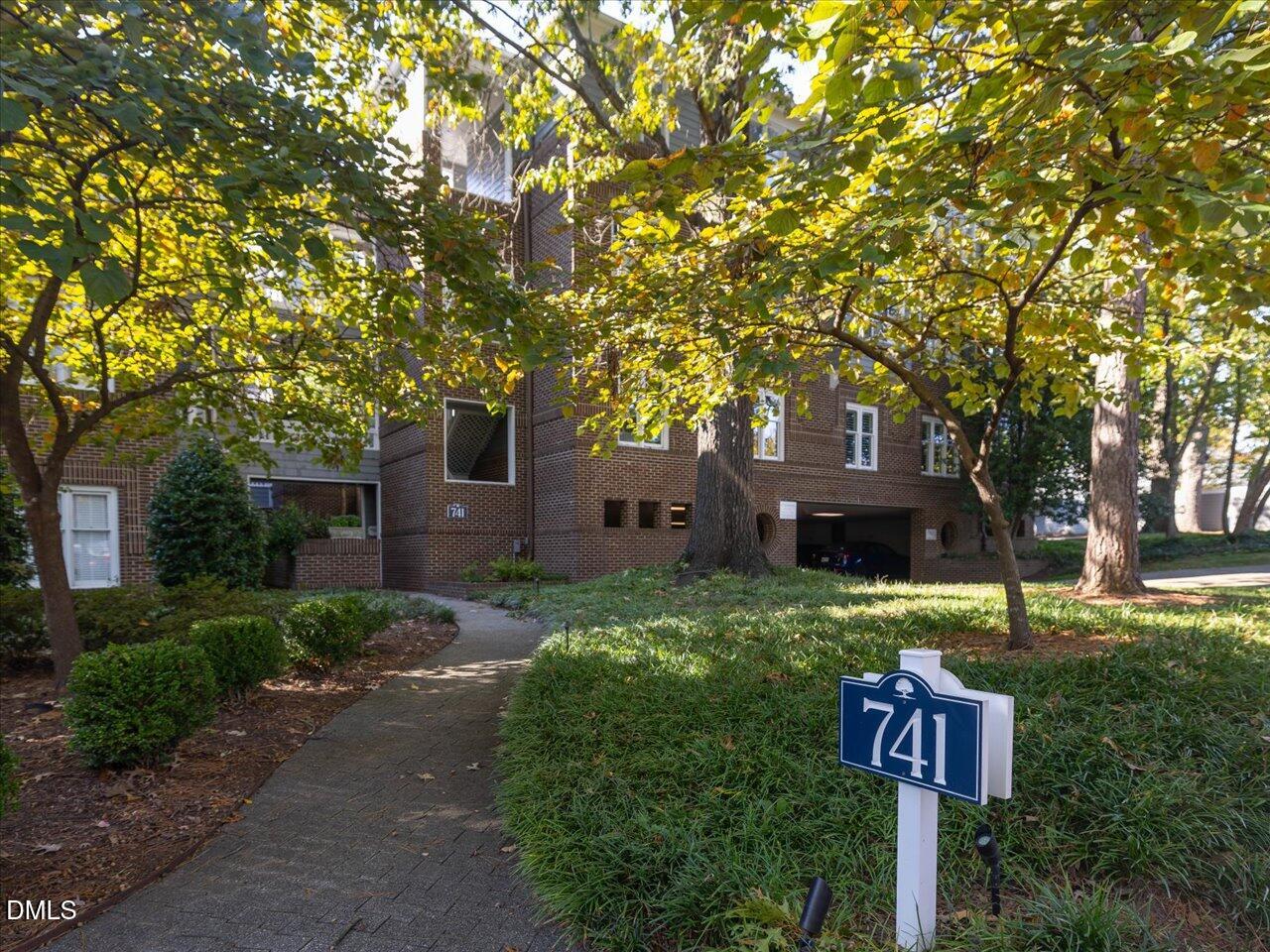 741 Bishops Park Drive # 304