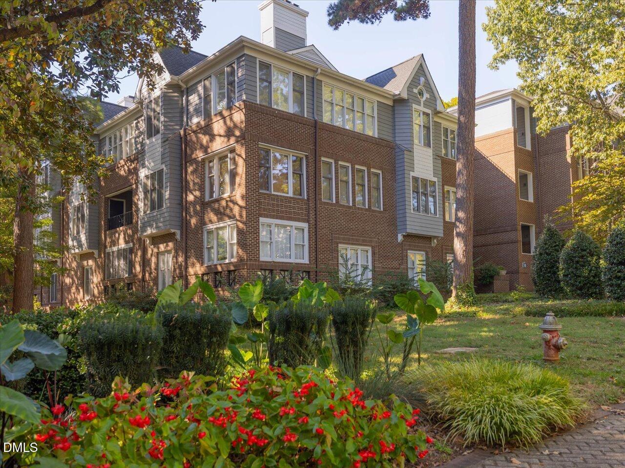 741 Bishops Park Drive # 304