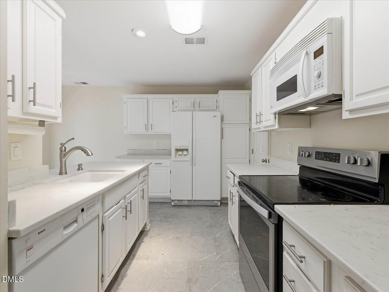 741 Bishops Park Drive # 304