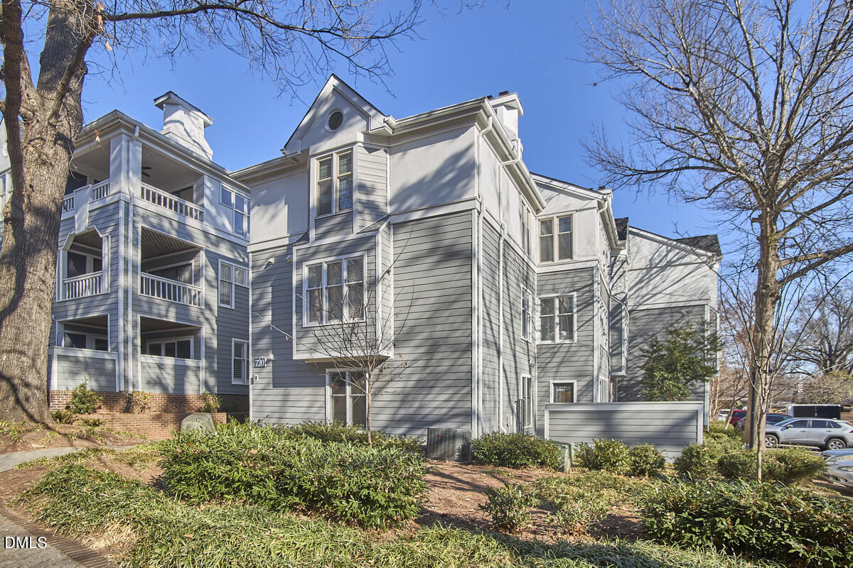 720 Bishops Park Drive # 101