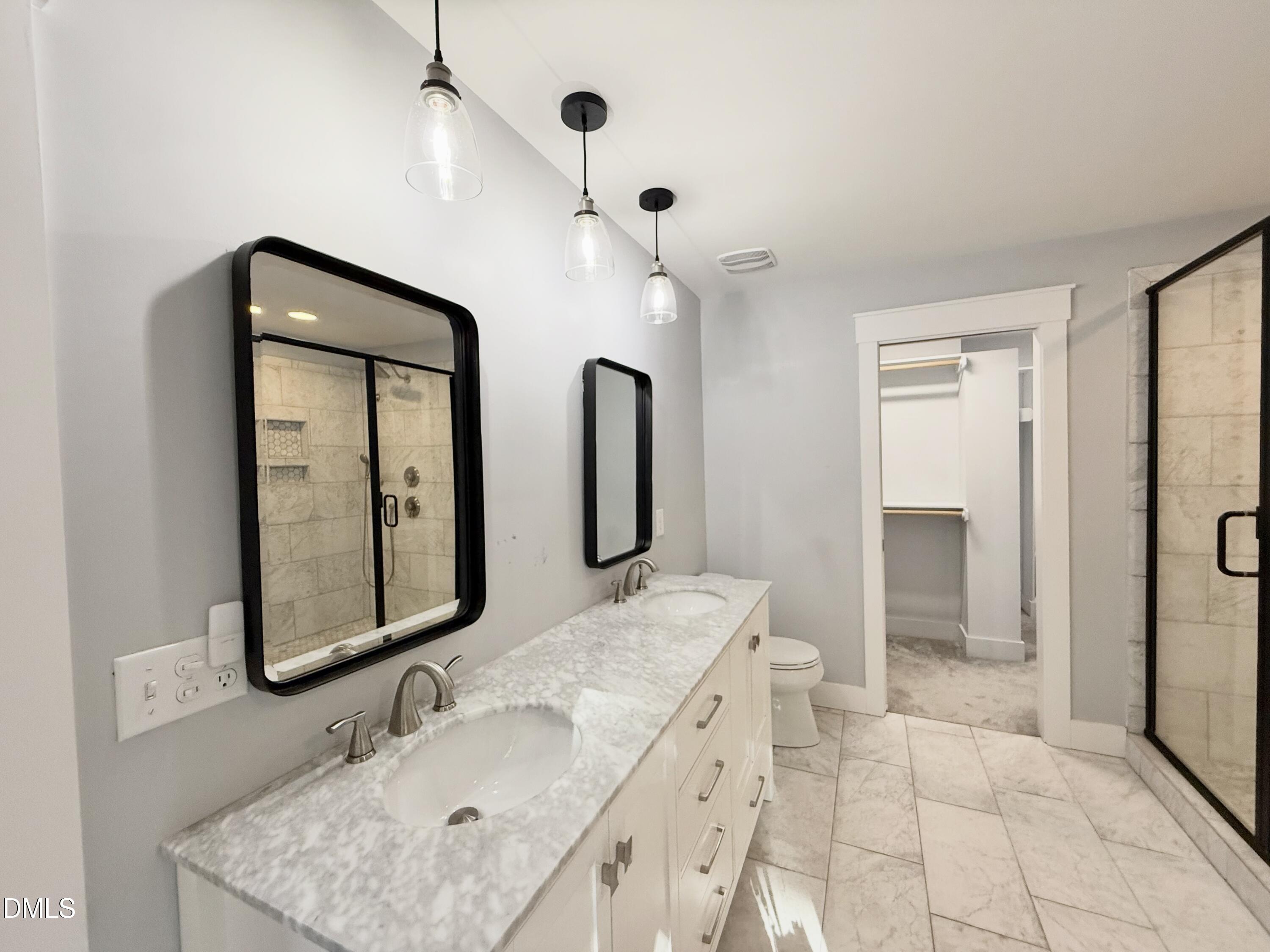 1401 Freshwater Court