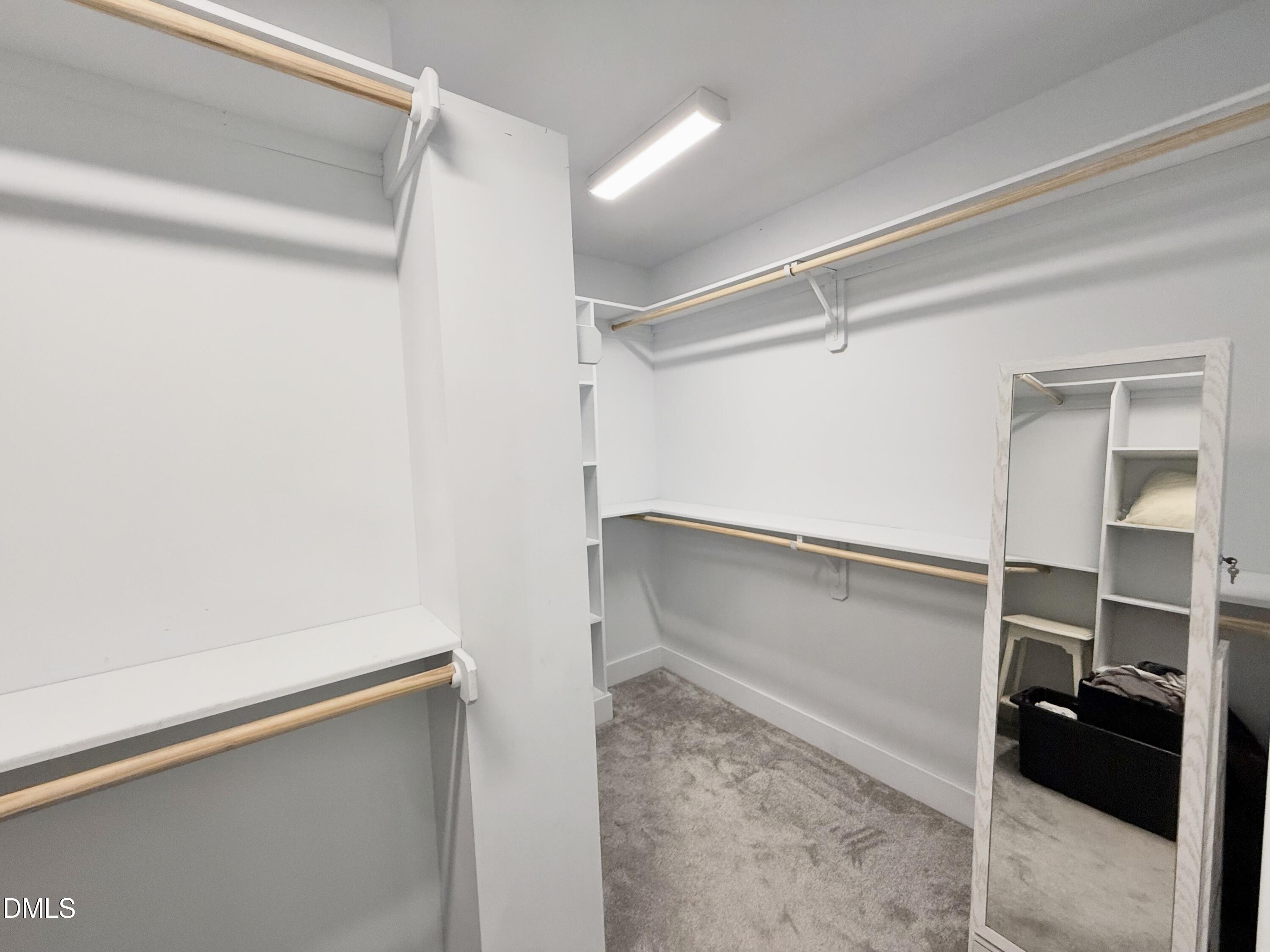 1401 Freshwater Court