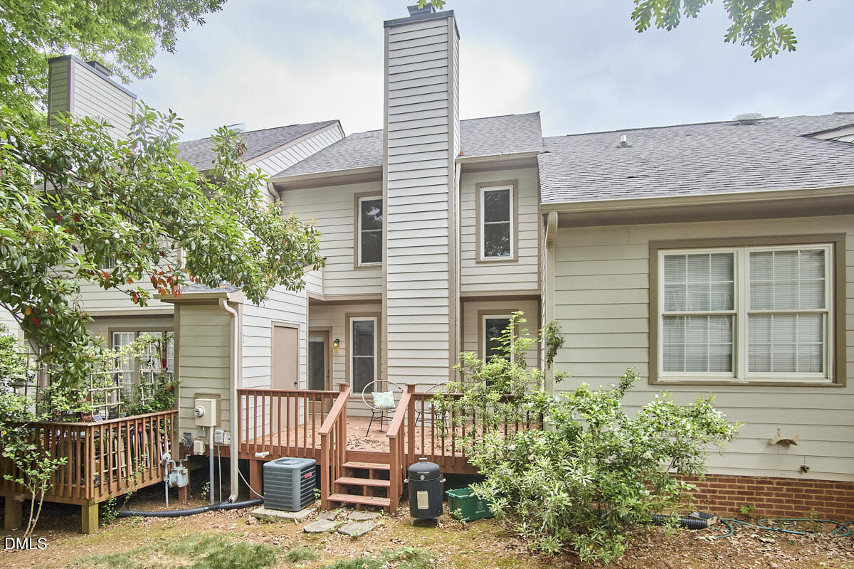 111 Windward Court