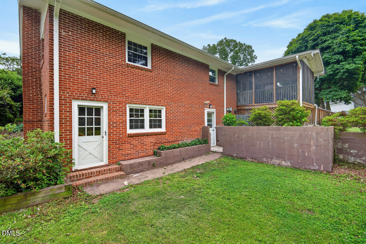 2007 Seneca Drive