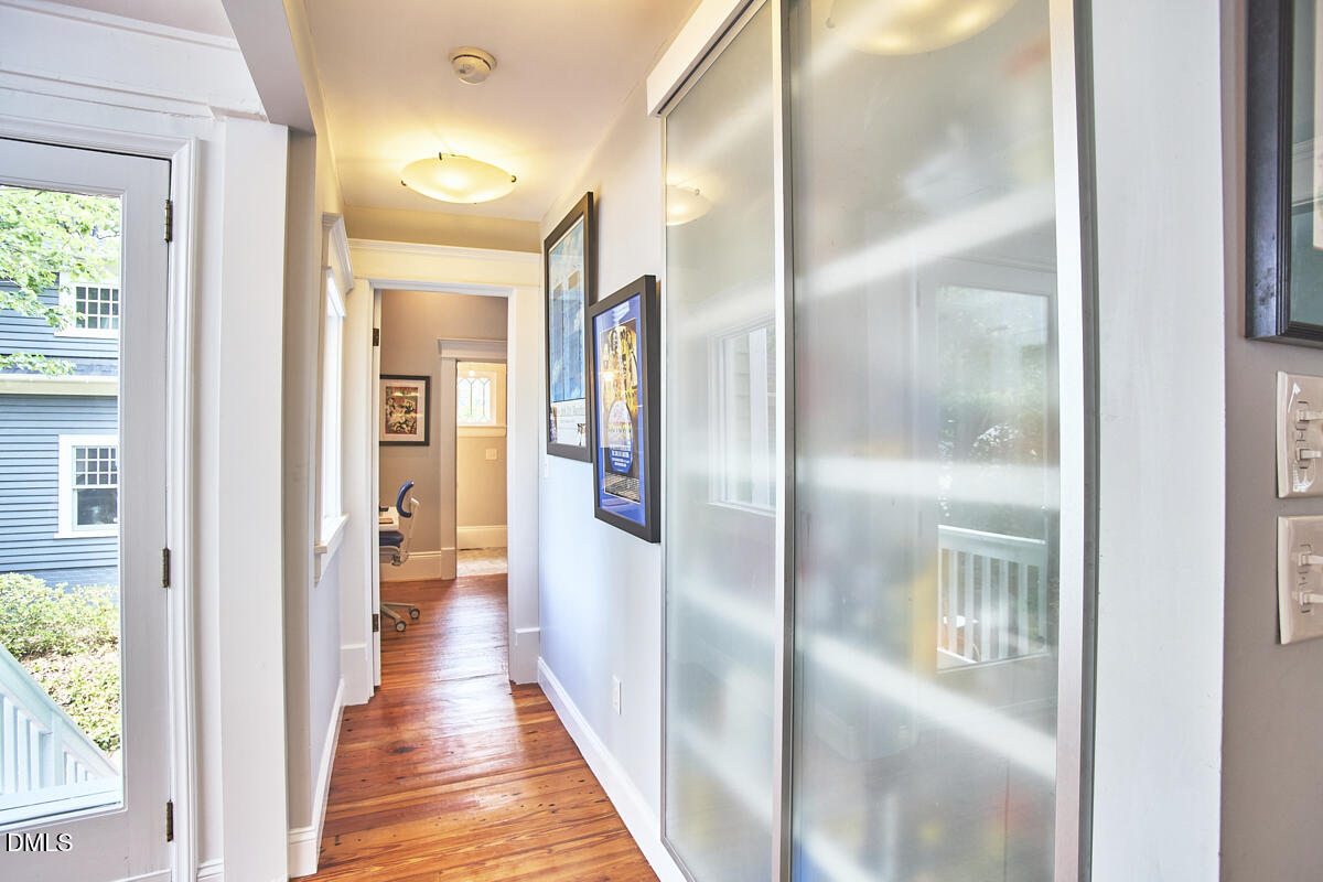 317 Pell Street
