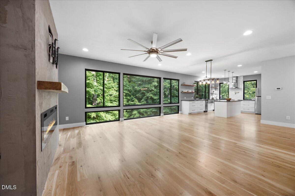 1401 Freshwater Court