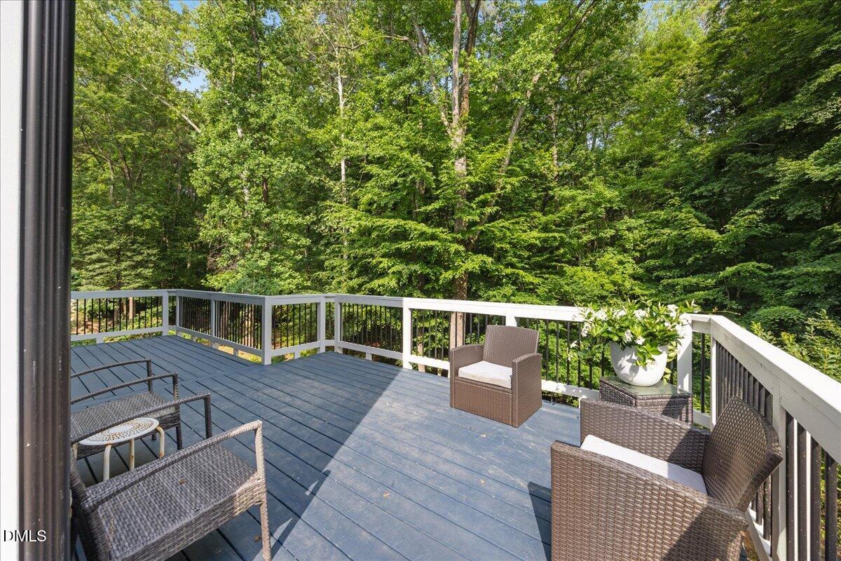 1401 Freshwater Court