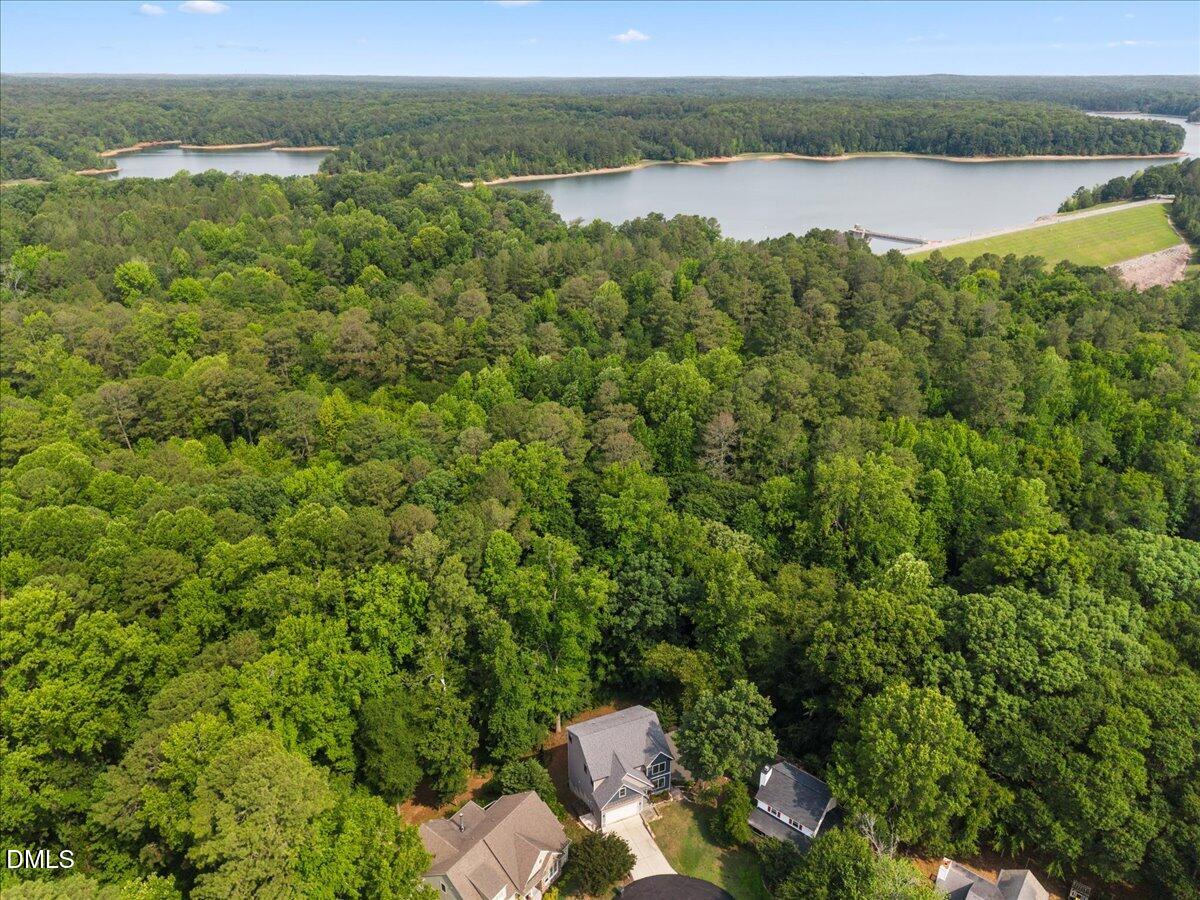 1401 Freshwater Court