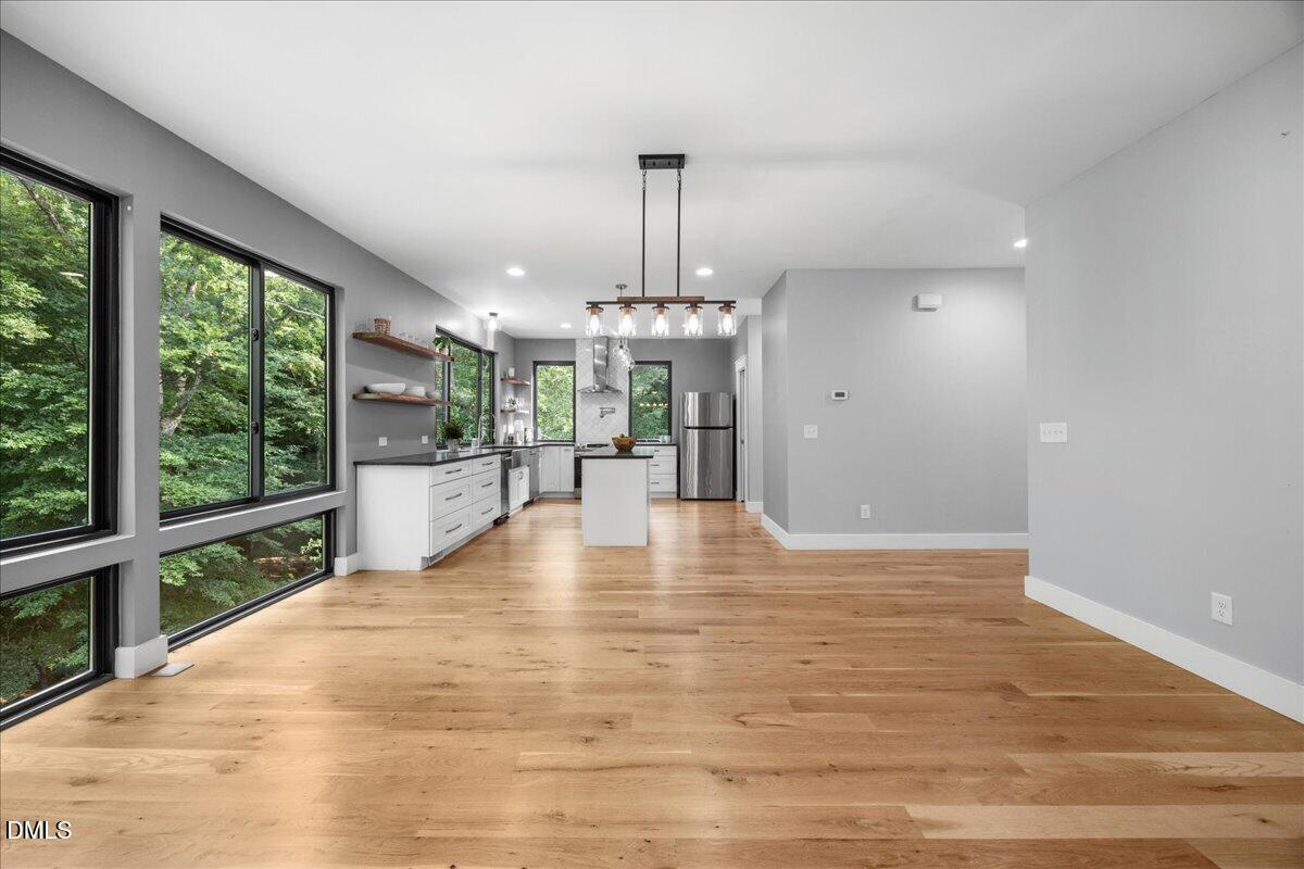 1401 Freshwater Court