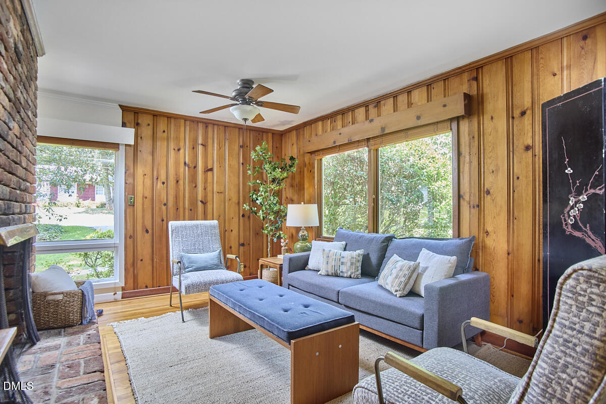3409 Cherry Lane
