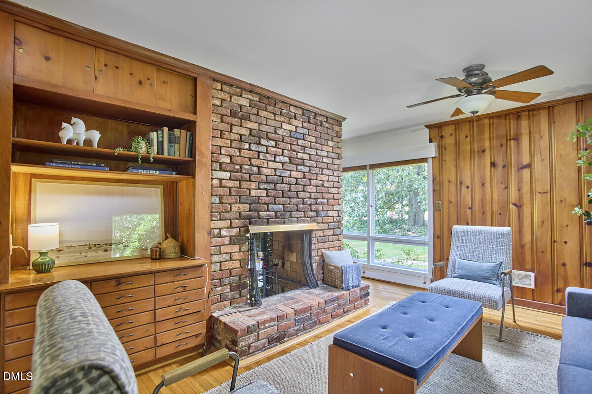 3409 Cherry Lane