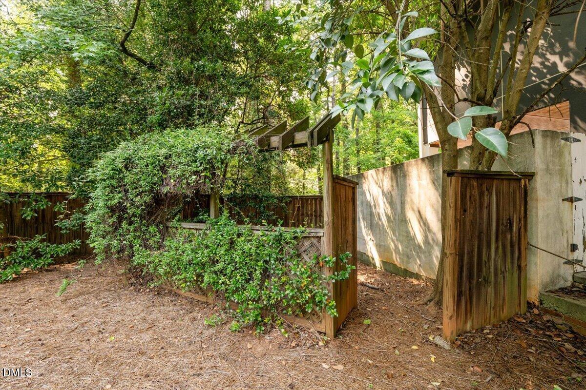 1207 Duplin Road