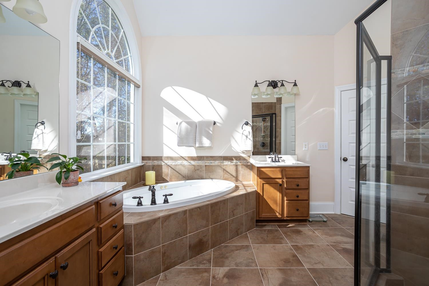 8409 Montavista Lane