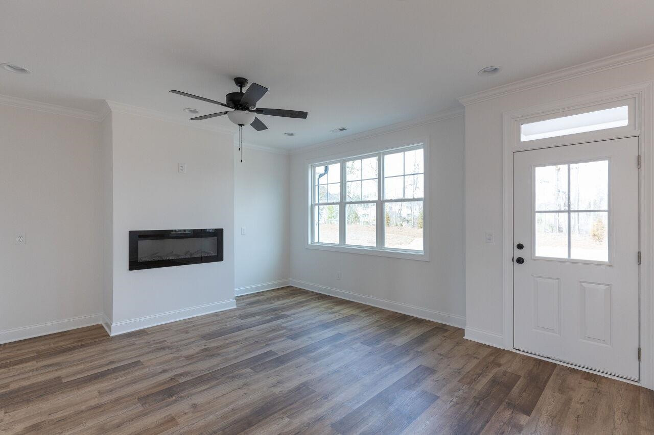 225 Southerby Bluffs Court