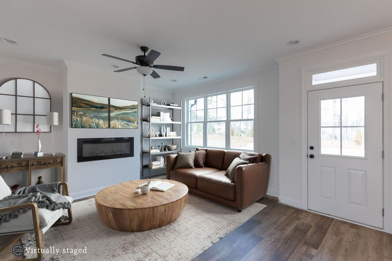 225 Southerby Bluffs Court