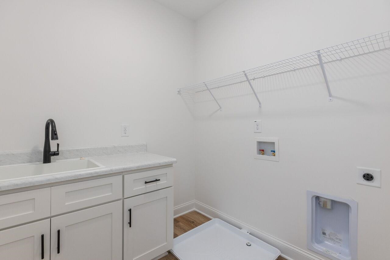 225 Southerby Bluffs Court