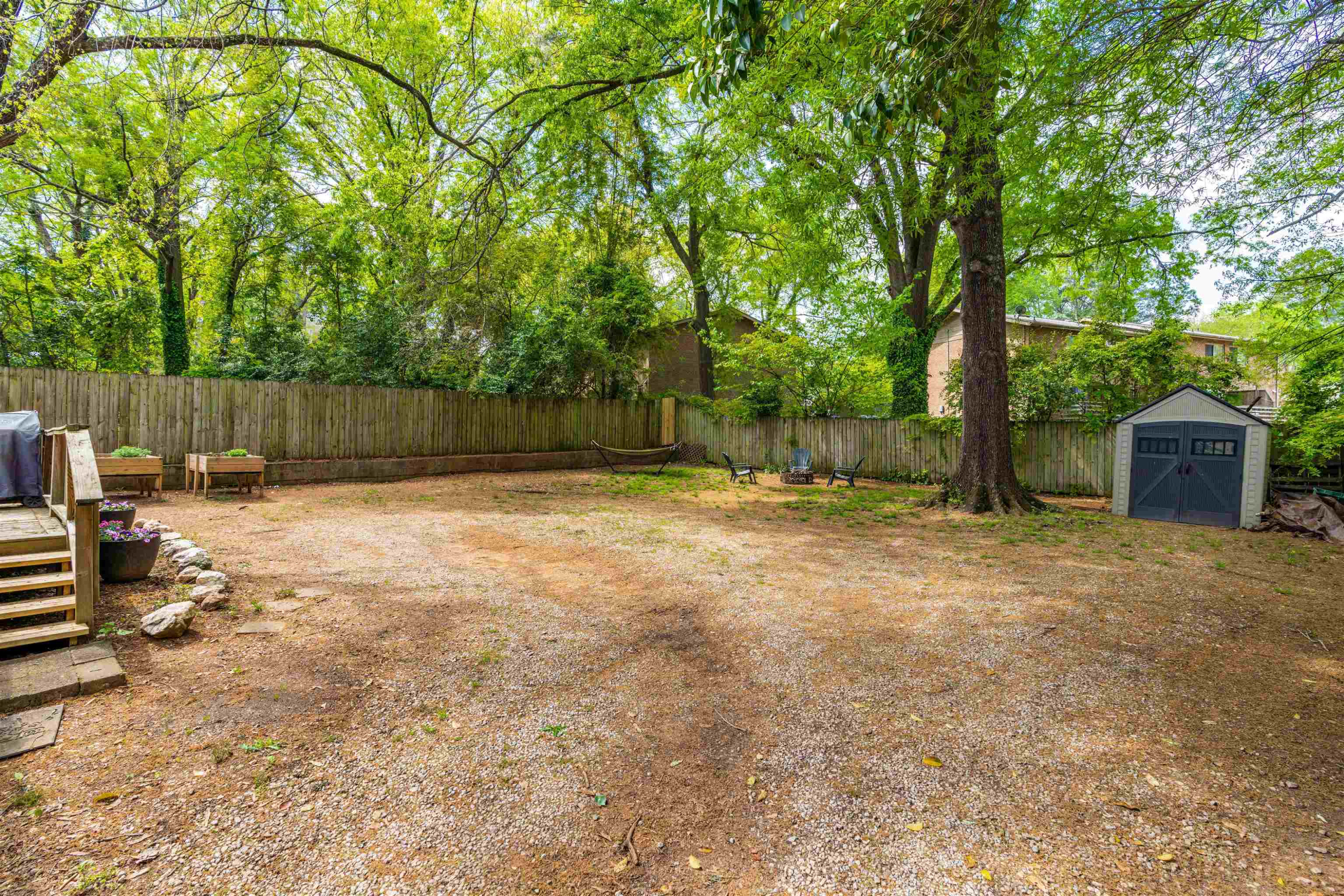 2027 Wake Forest Road