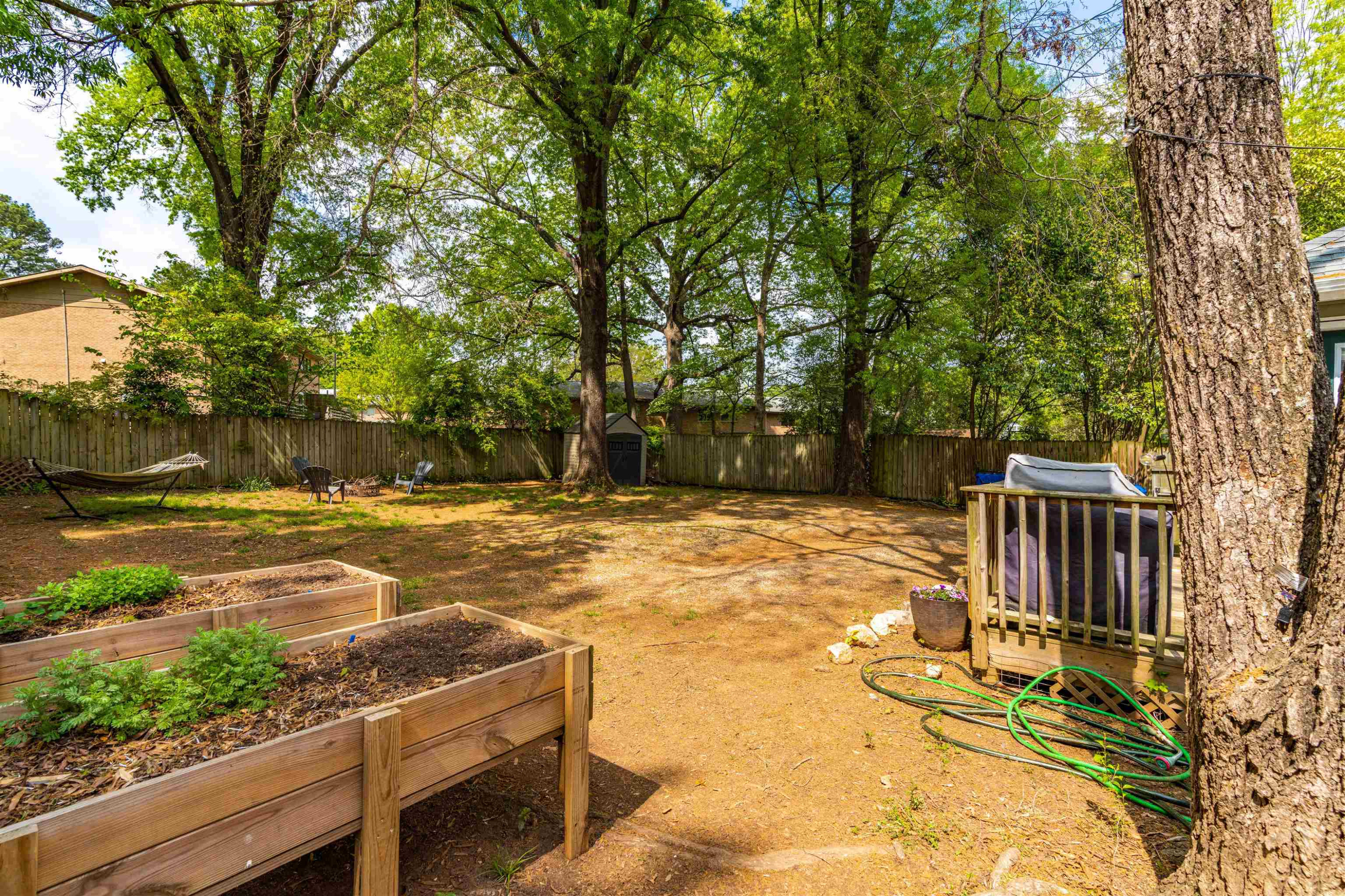 2027 Wake Forest Road