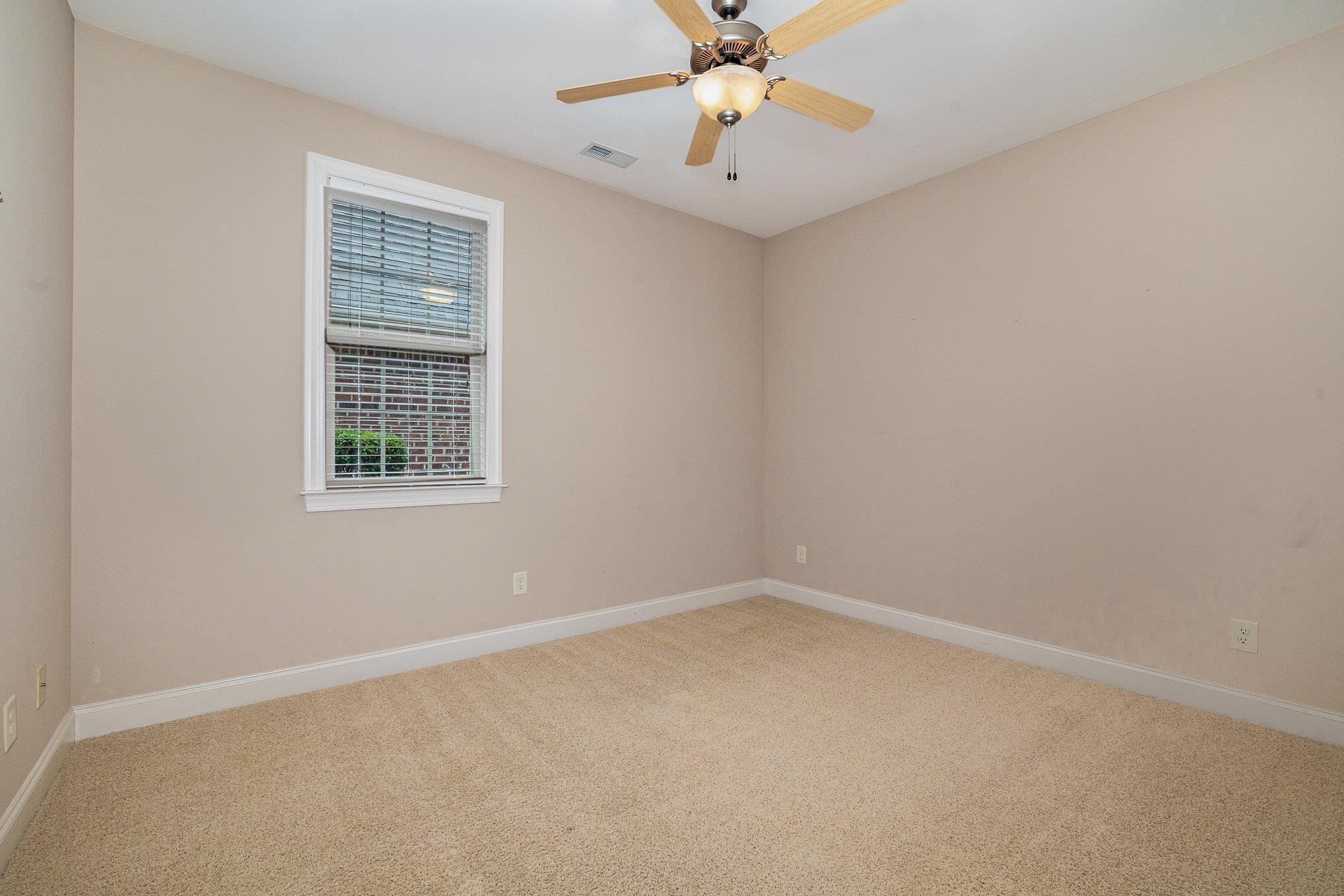 257 Shady Hollow Lane