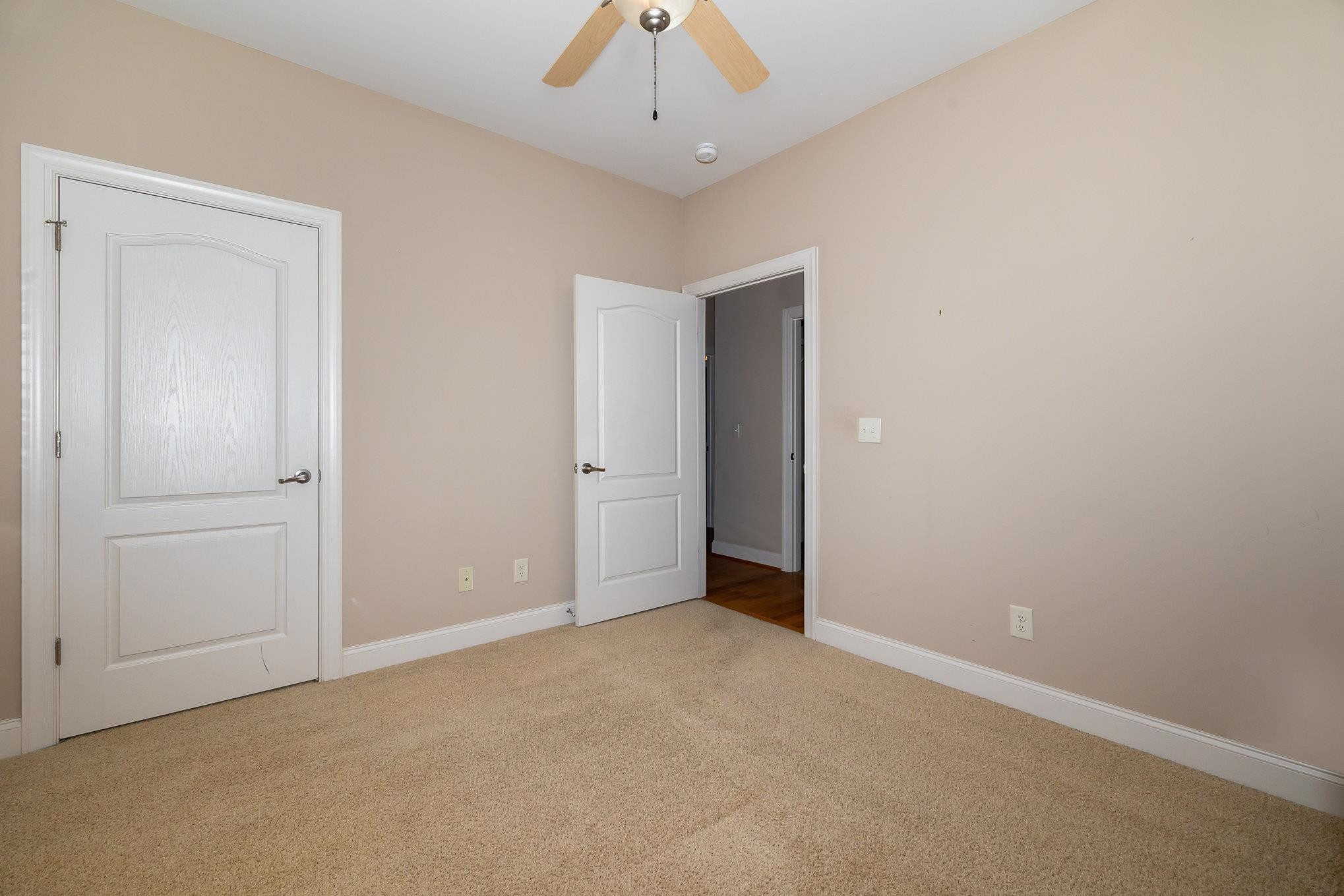 257 Shady Hollow Lane