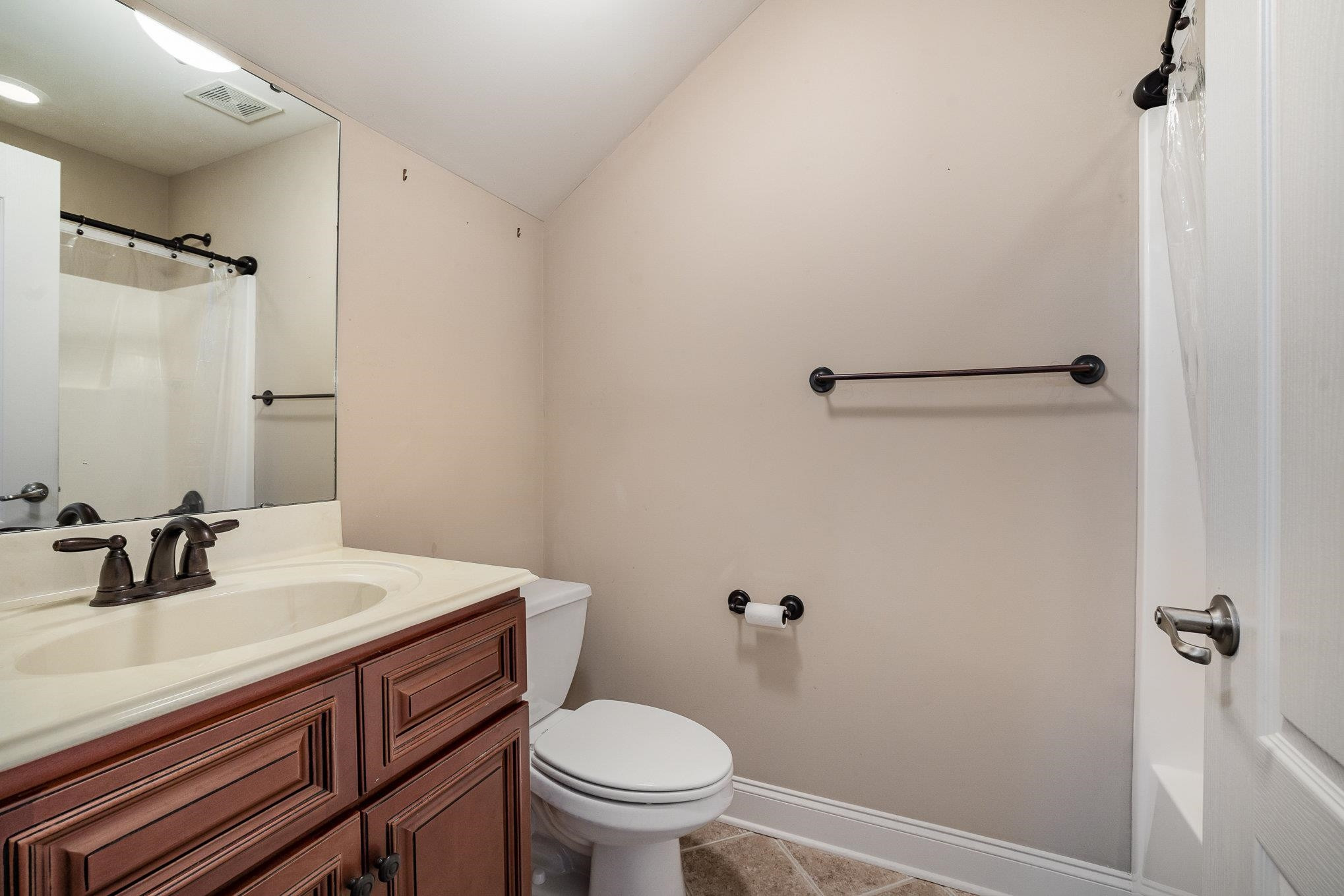 257 Shady Hollow Lane
