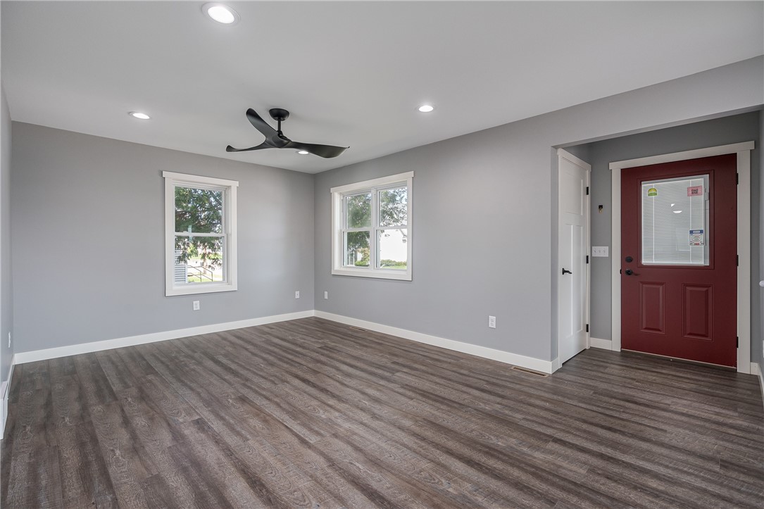 312 W Lincoln Street